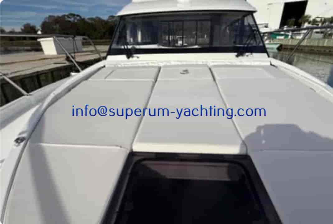 Beneteau Antares 11 OB - View 8