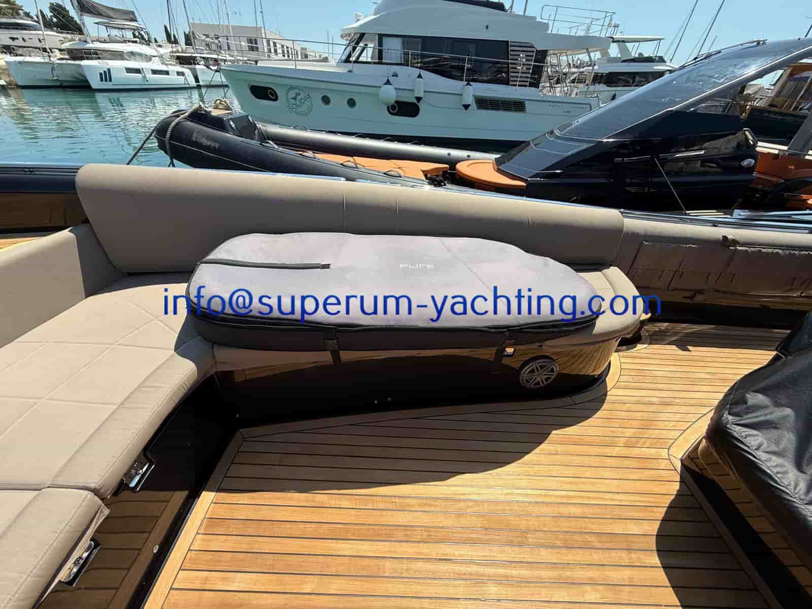 Novamarine Black Shiver 120 - View 9