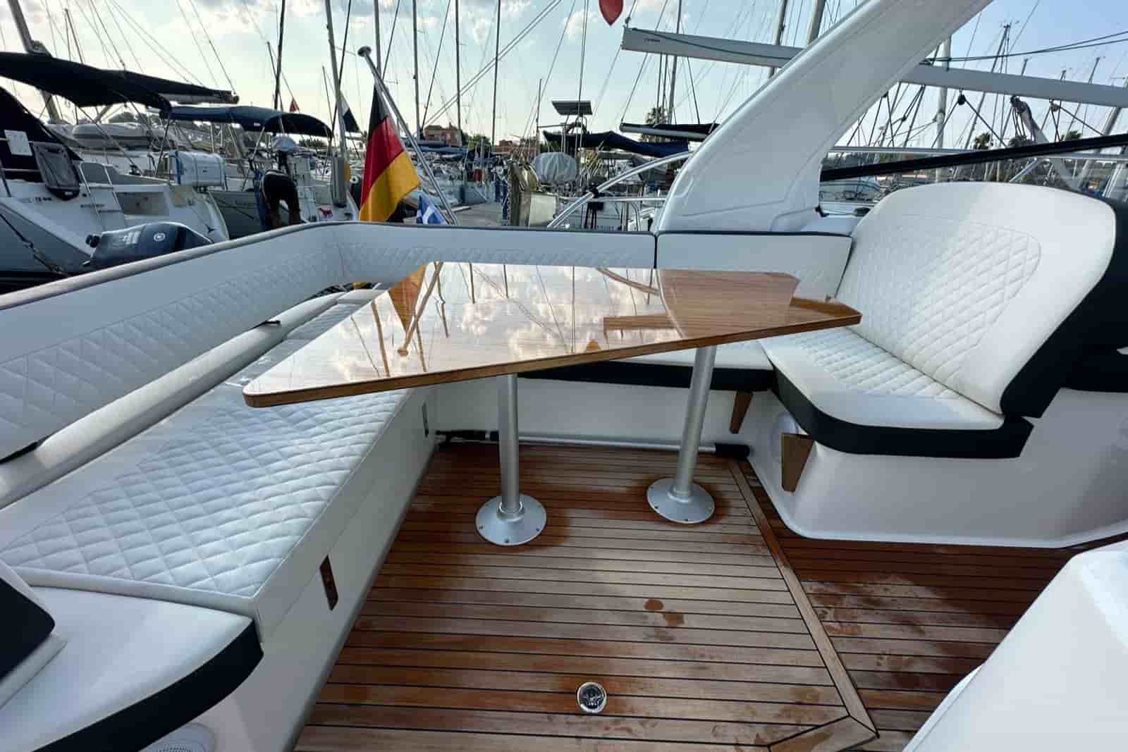 2023 Bavaria S30 Open - View 6