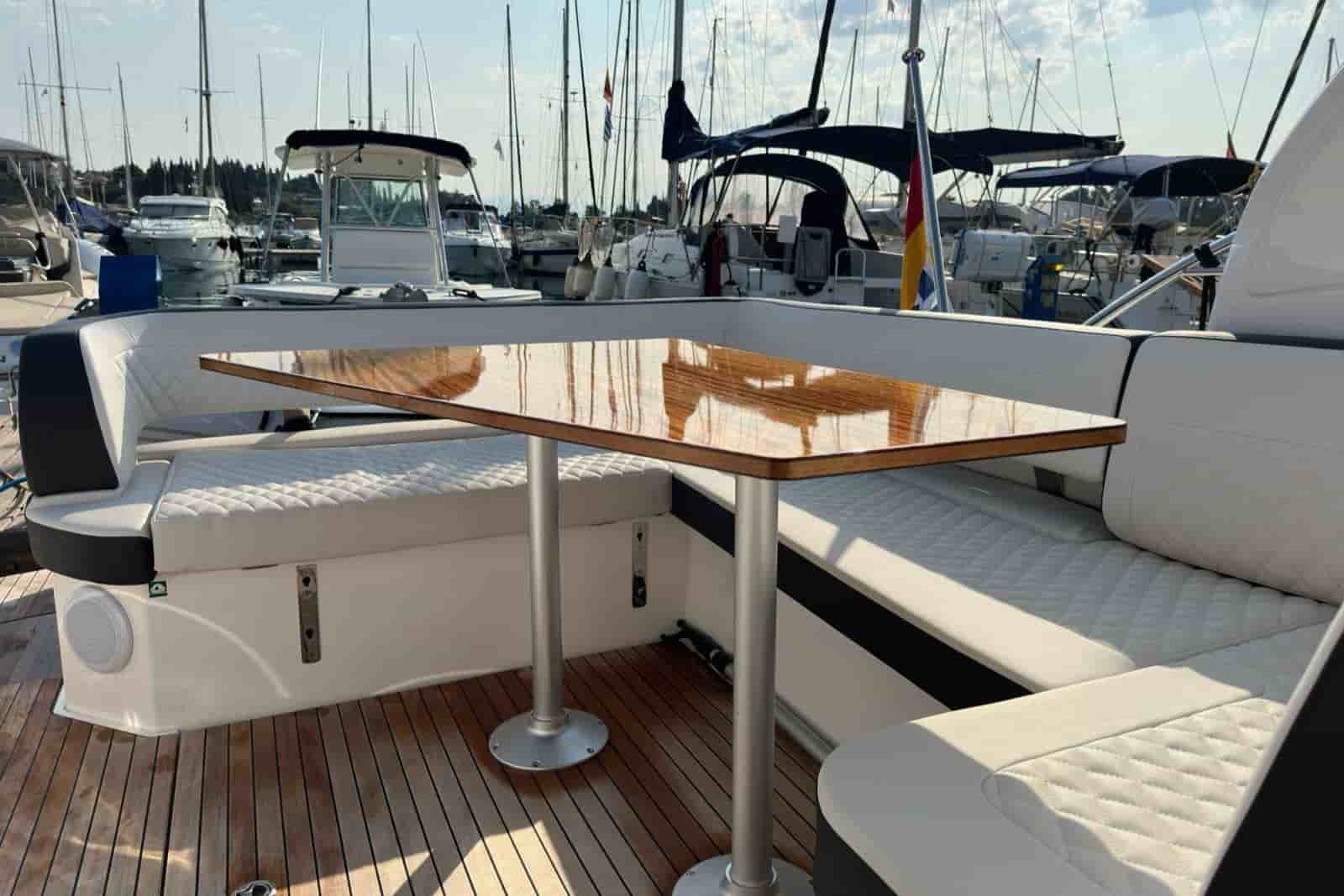 2023 Bavaria S30 Open - View 7