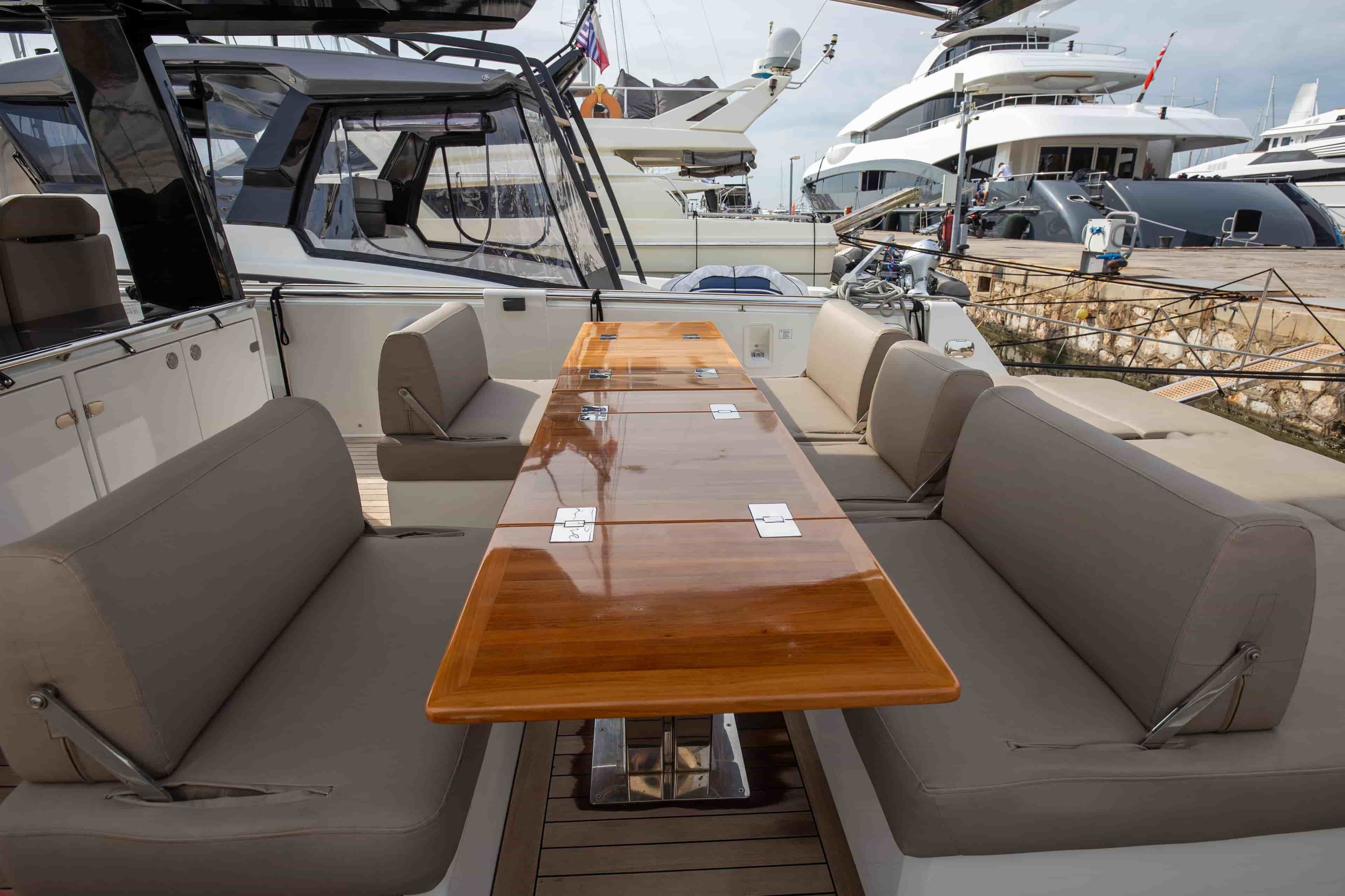 2019 Fjord 44 Open - View 12
