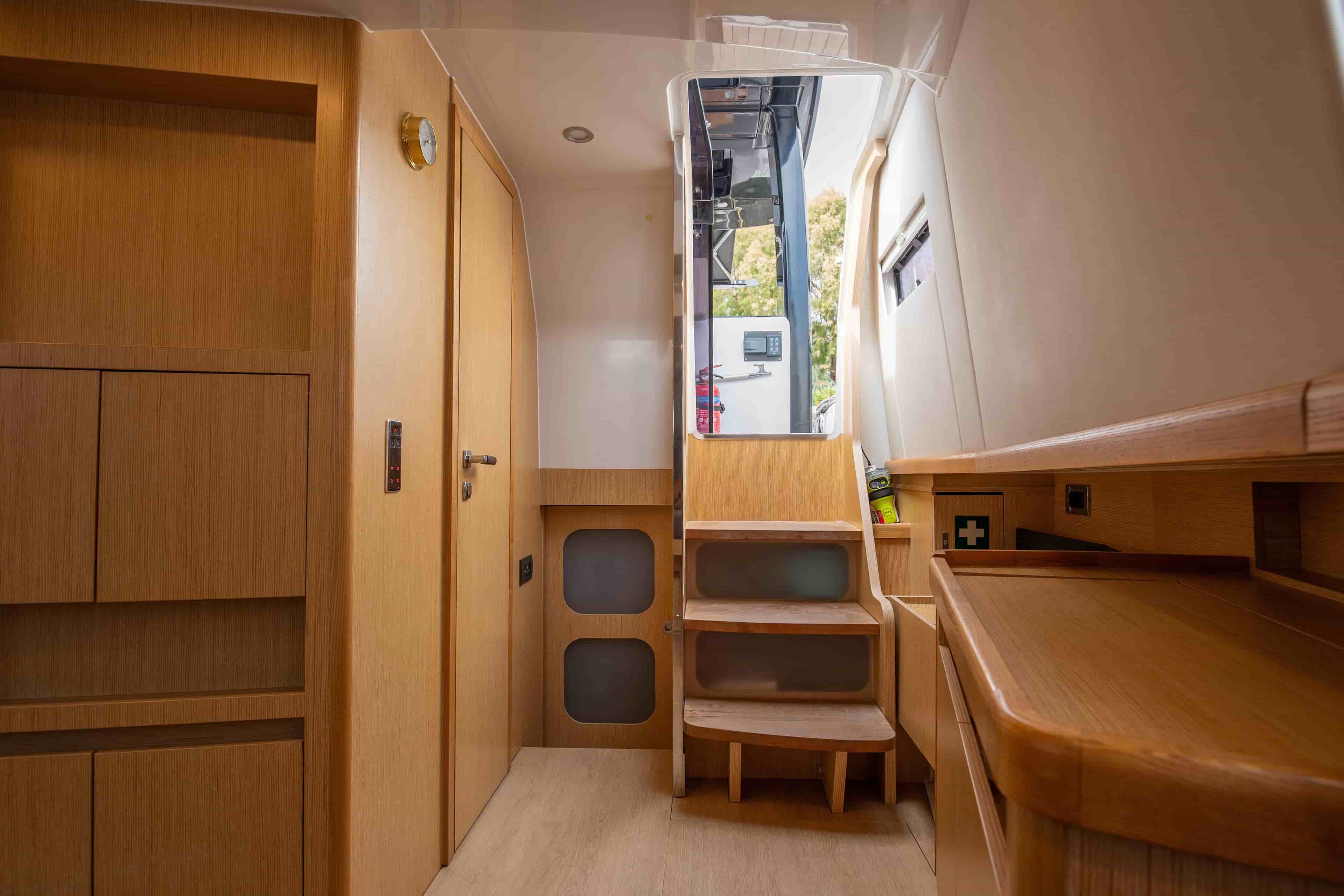 2019 Fjord 44 Open - View 21