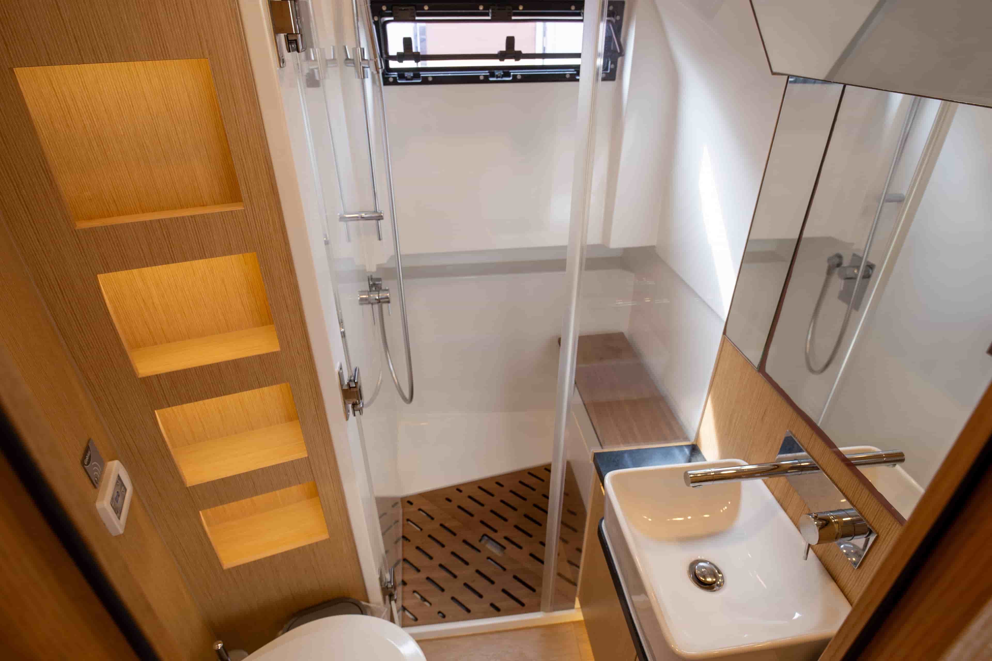 2019 Fjord 44 Open - View 24