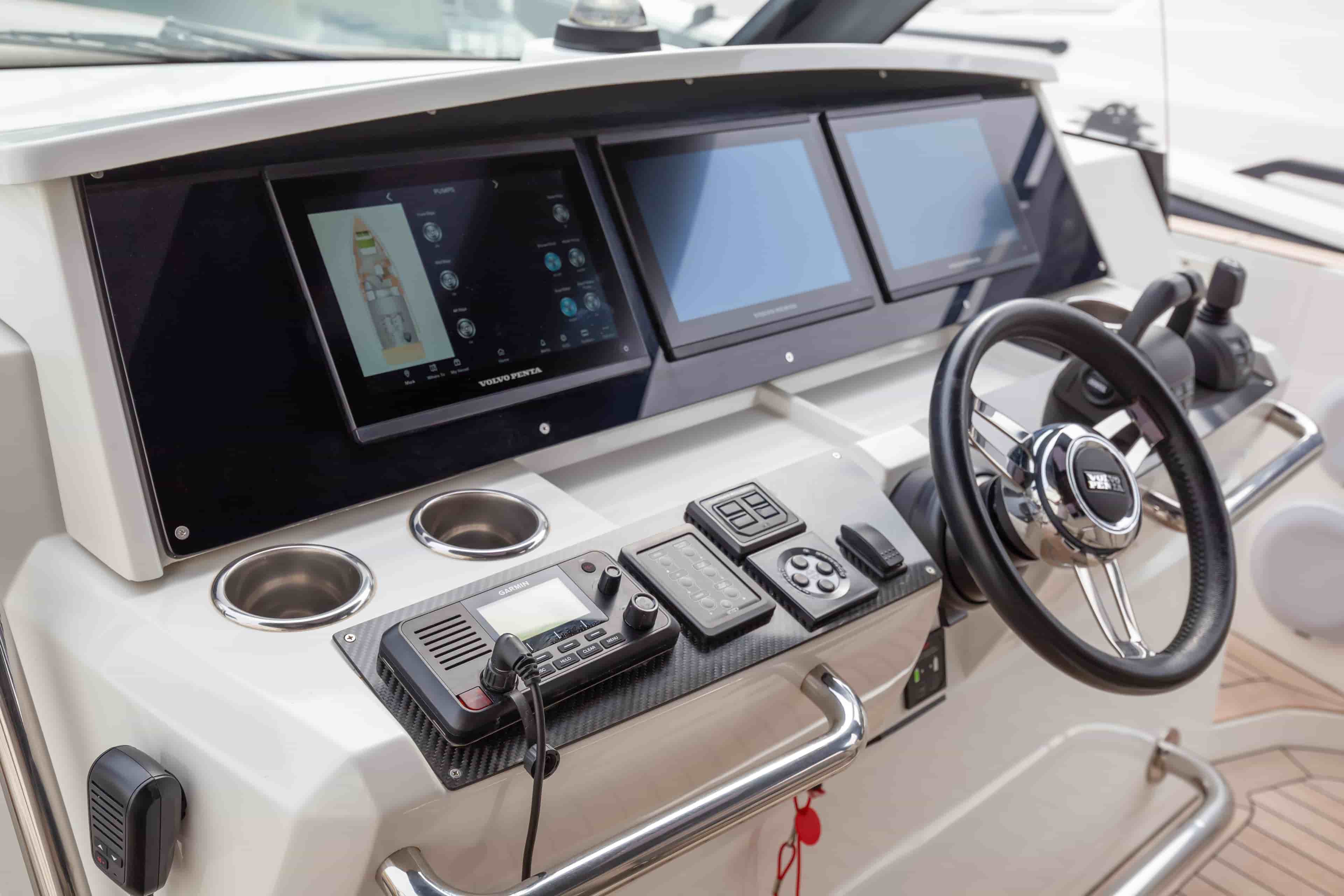 2019 Fjord 44 Open - View 3