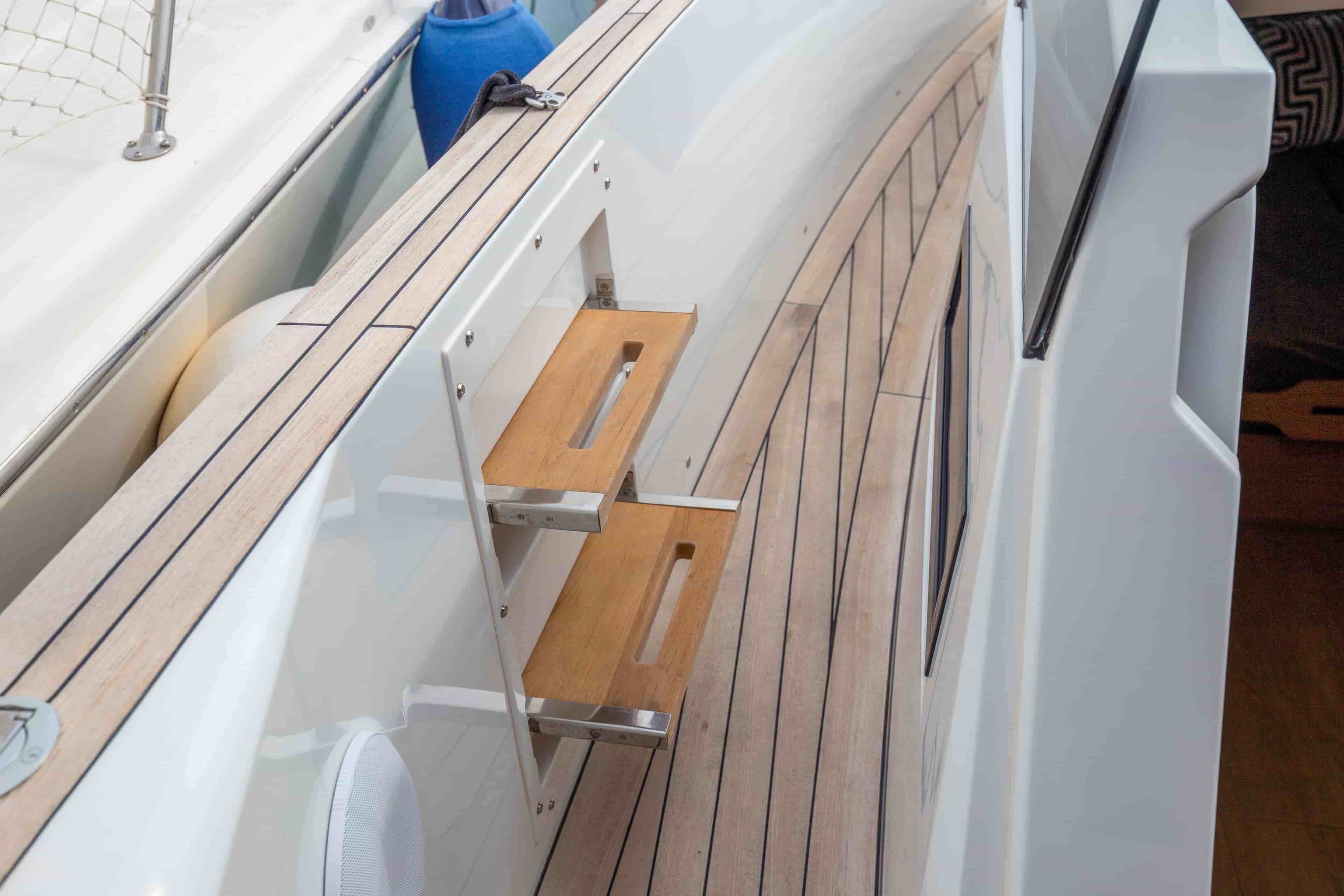 2019 Fjord 44 Open - View 9