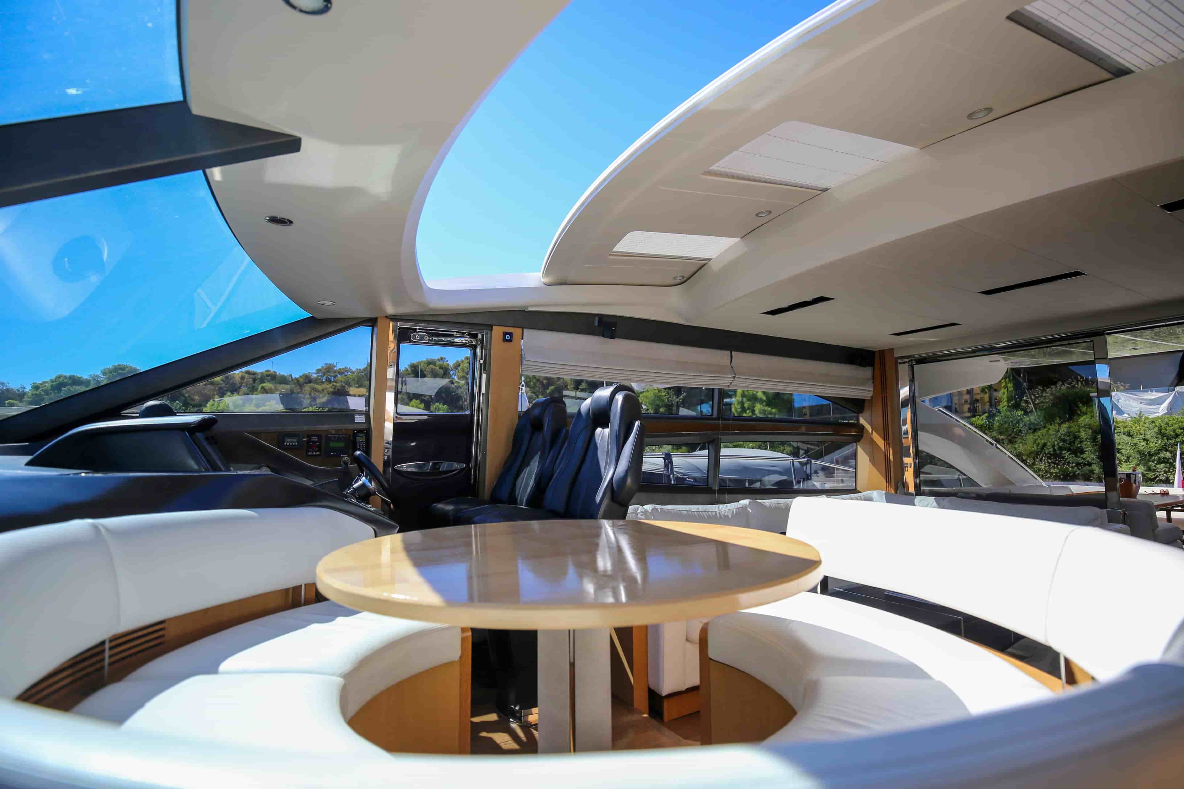 2013 Princess V72 - View 19