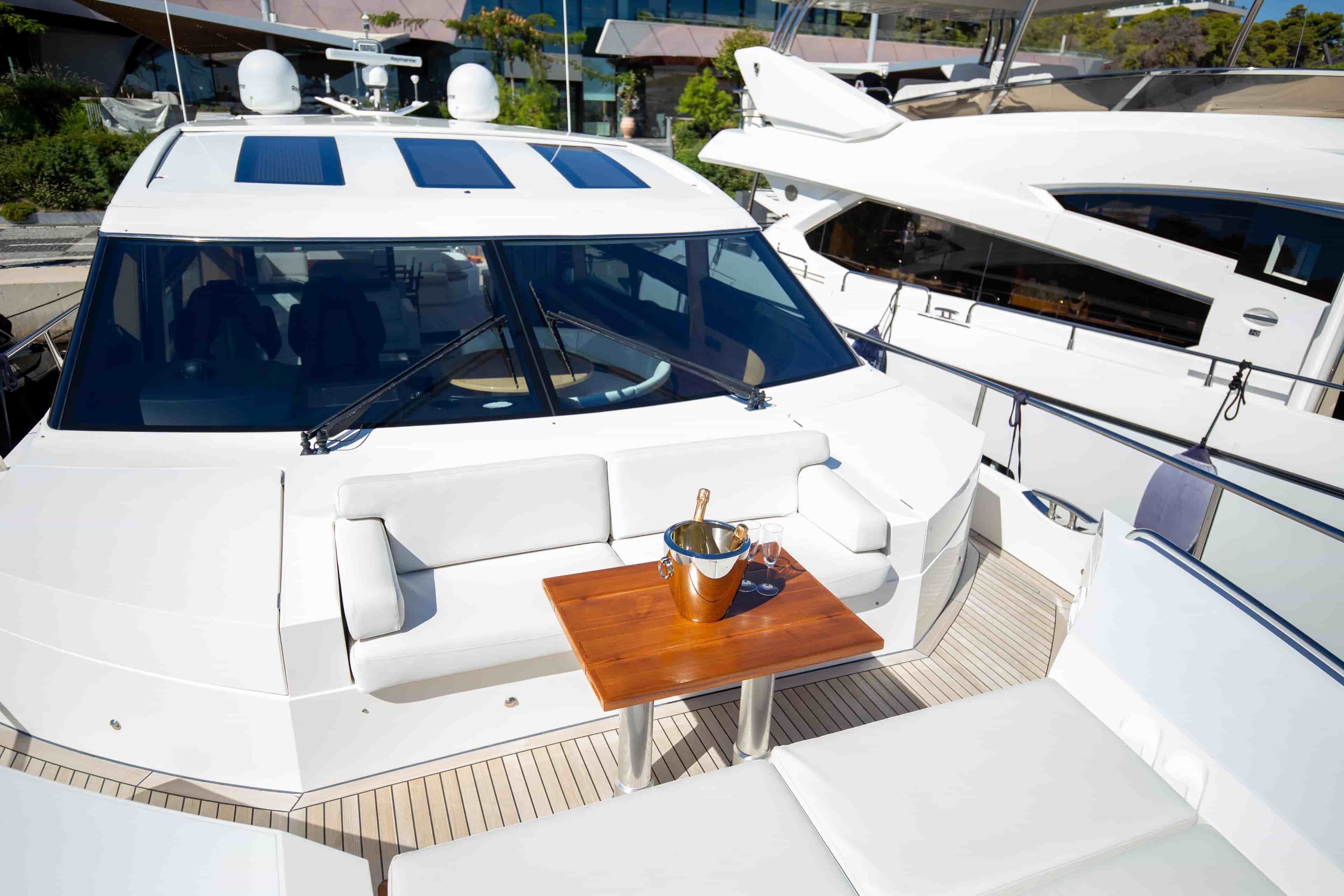 2013 Princess V72 - View 6