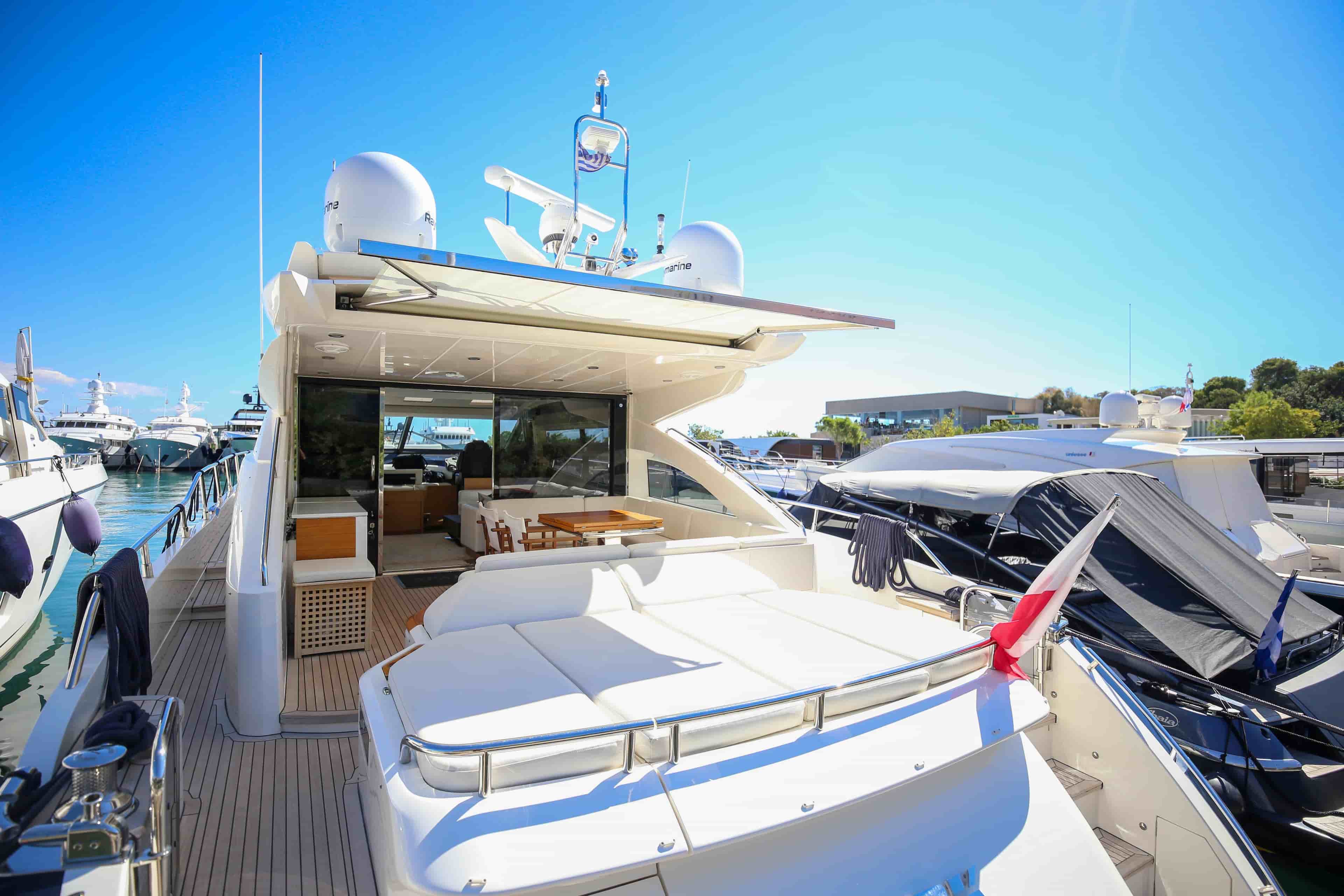 2013 Princess V72 - View 8