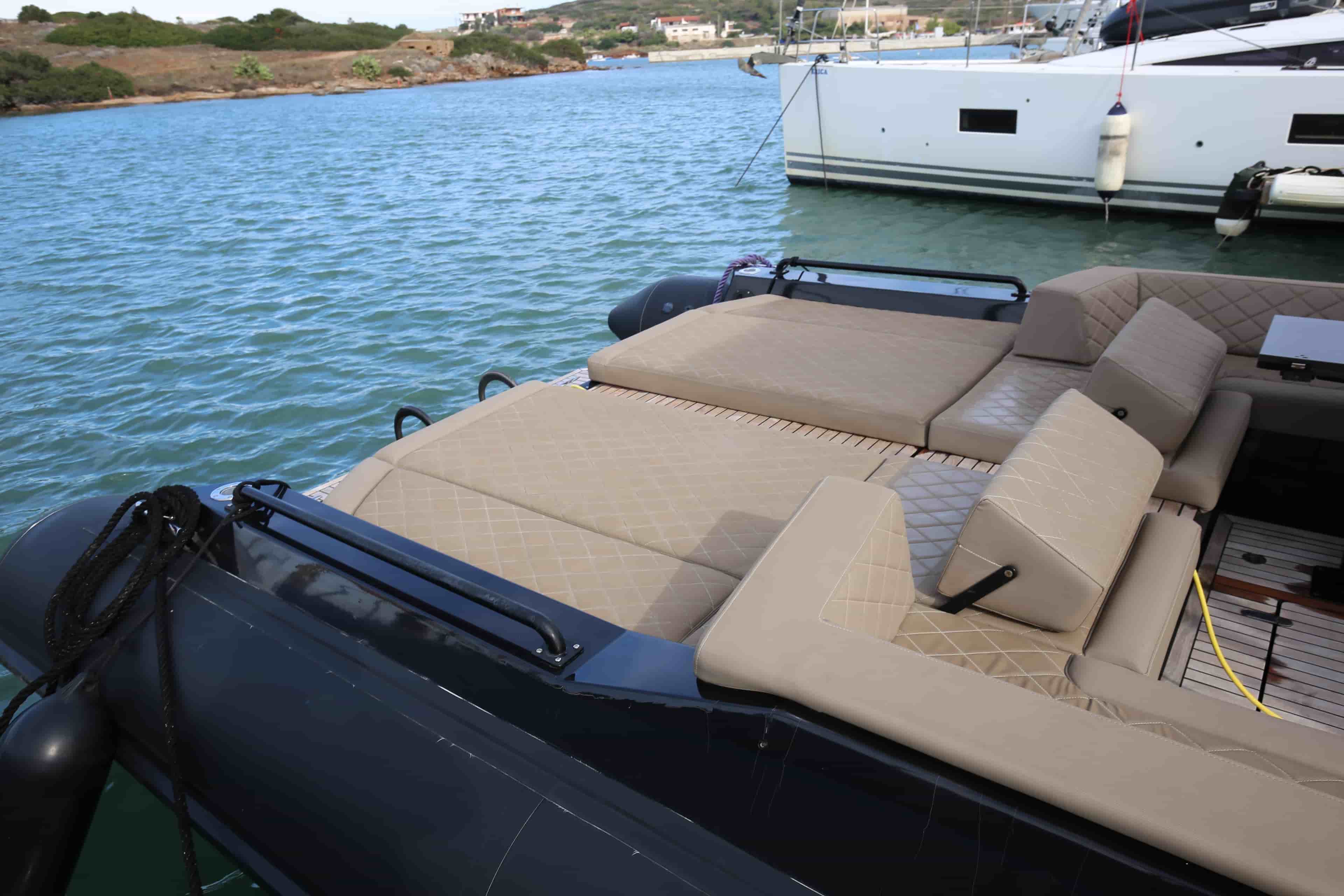 2022 Moon 45 - View 12