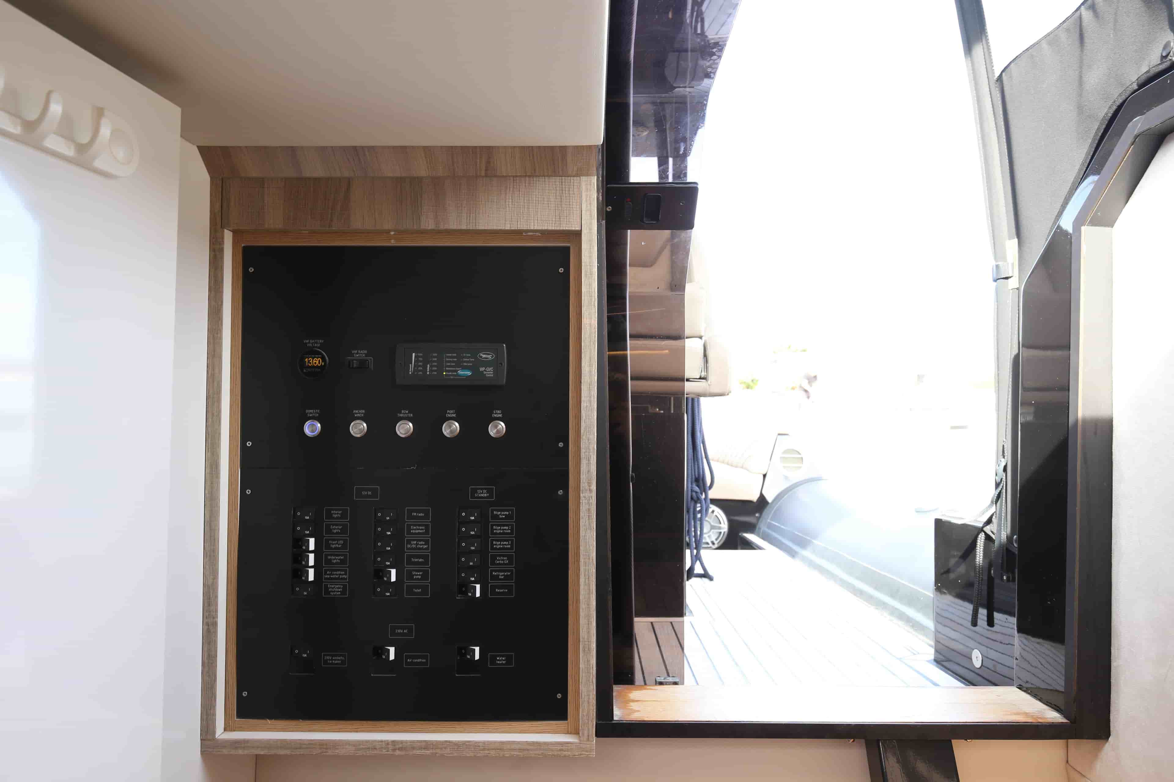 2022 Moon 45 - View 16