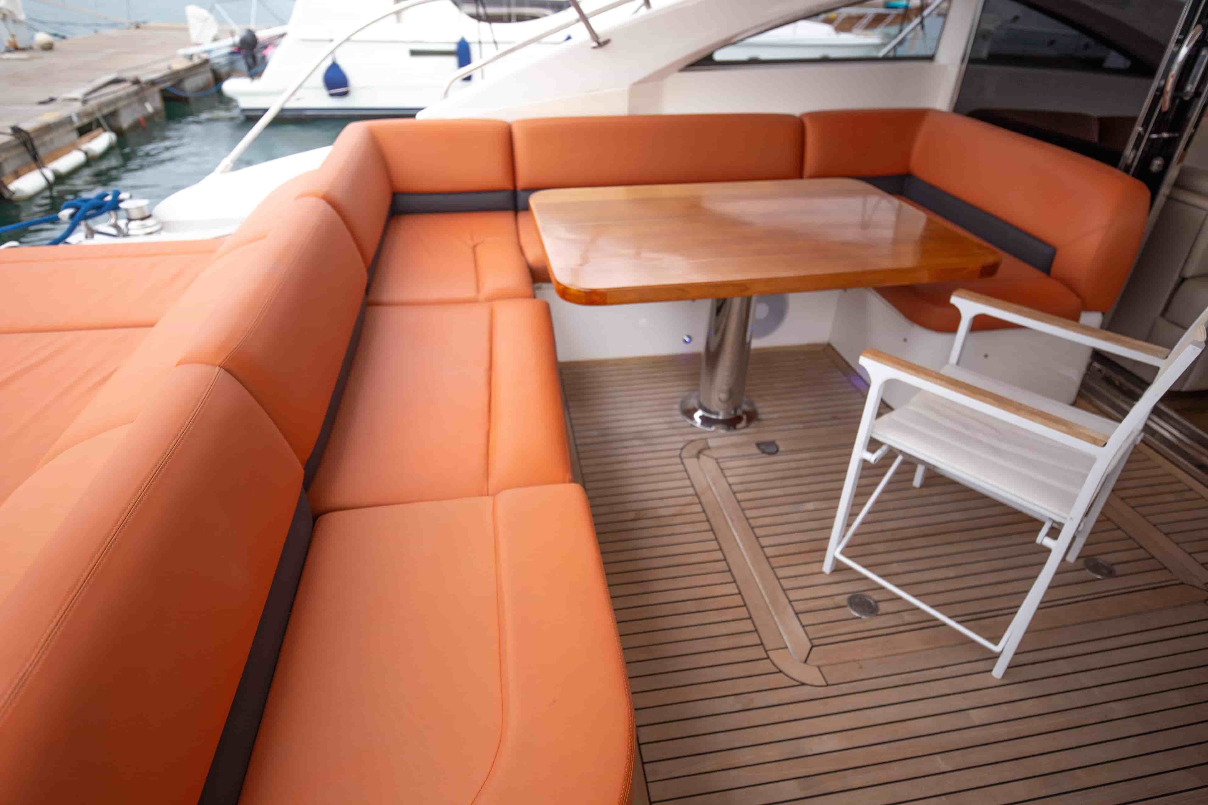 2011 Princess V62 - View 11