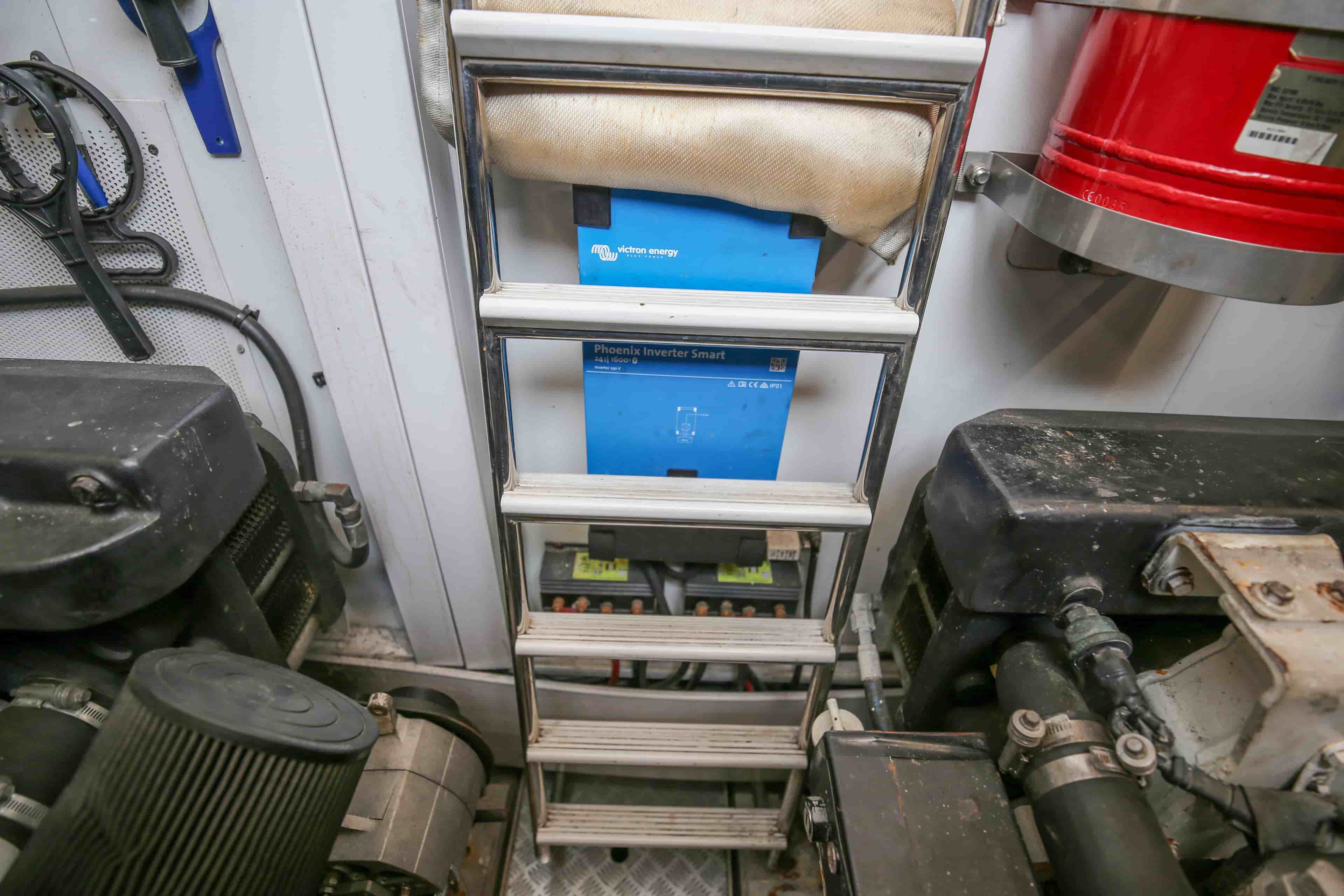 2011 Princess V62 - View 37