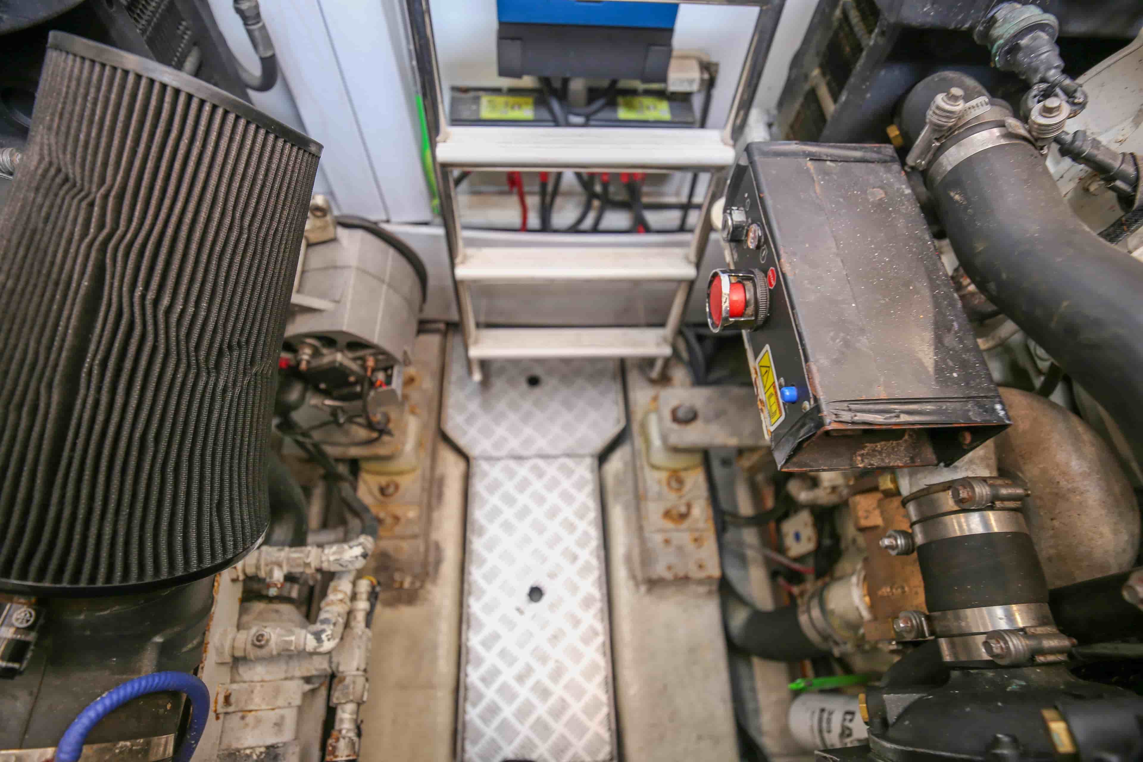 2011 Princess V62 - View 38