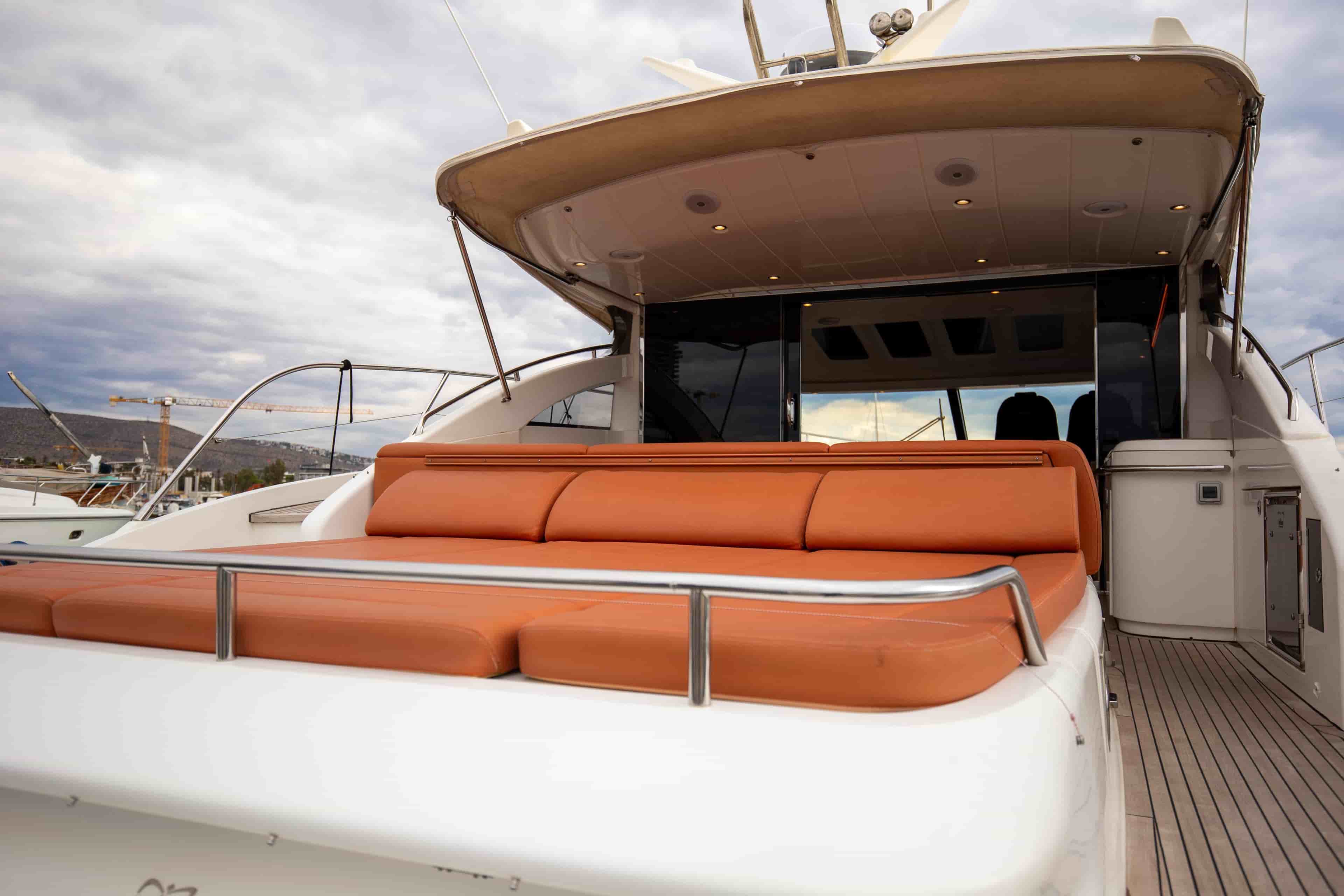 2011 Princess V62 - View 9