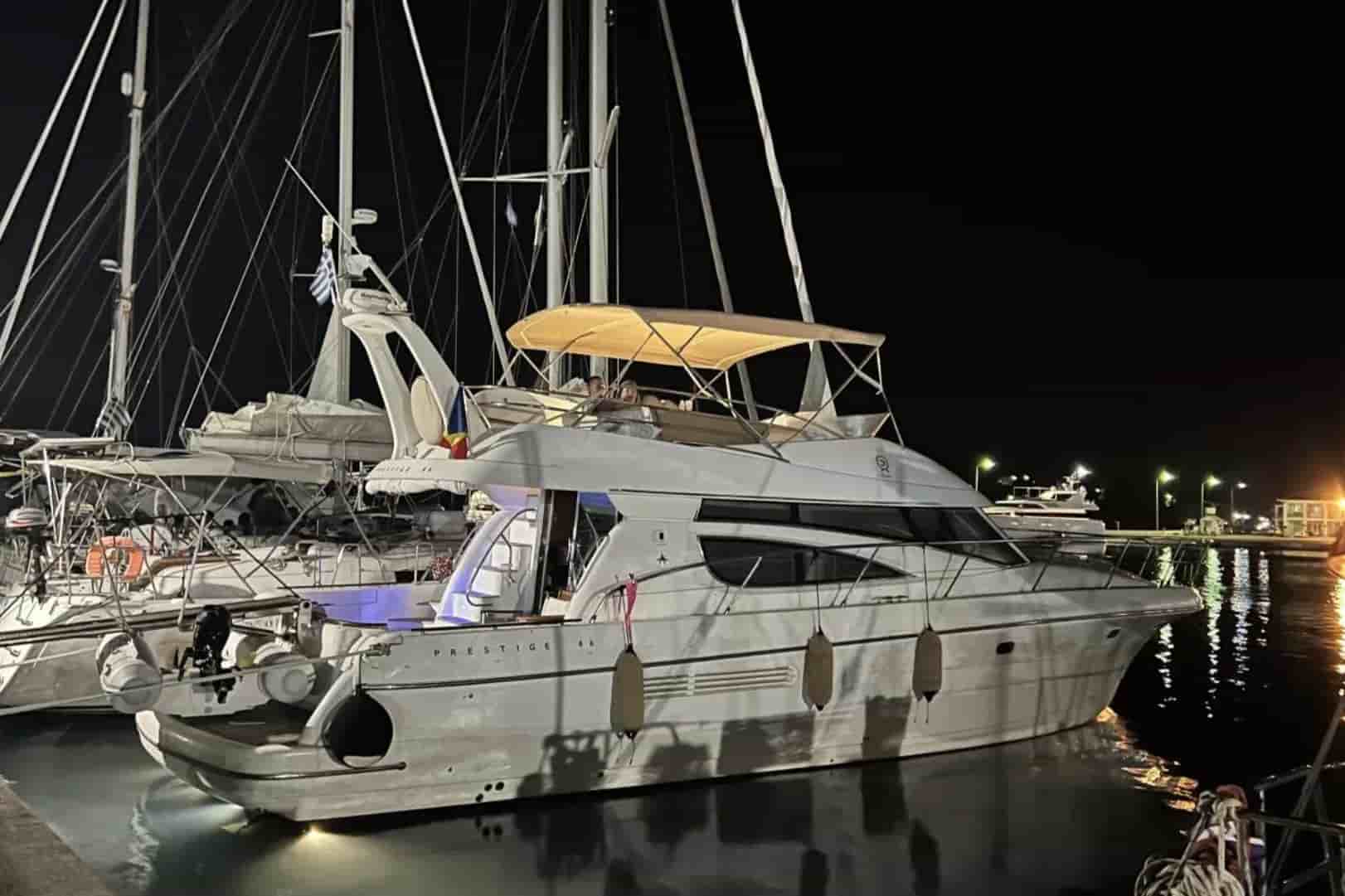 2005 Jeanneau Prestige 46 - View 3