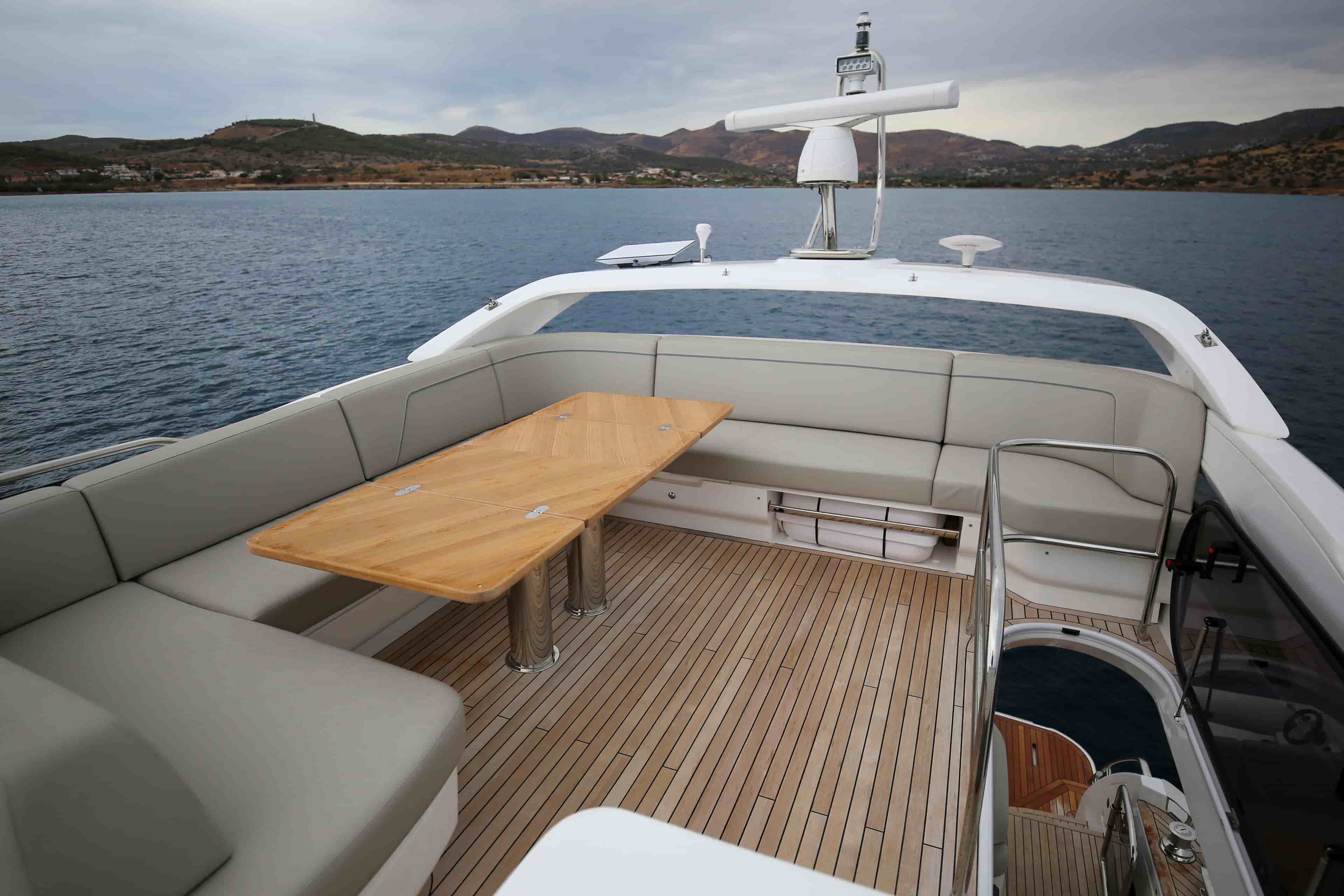 2025 Princess F55 - View 10