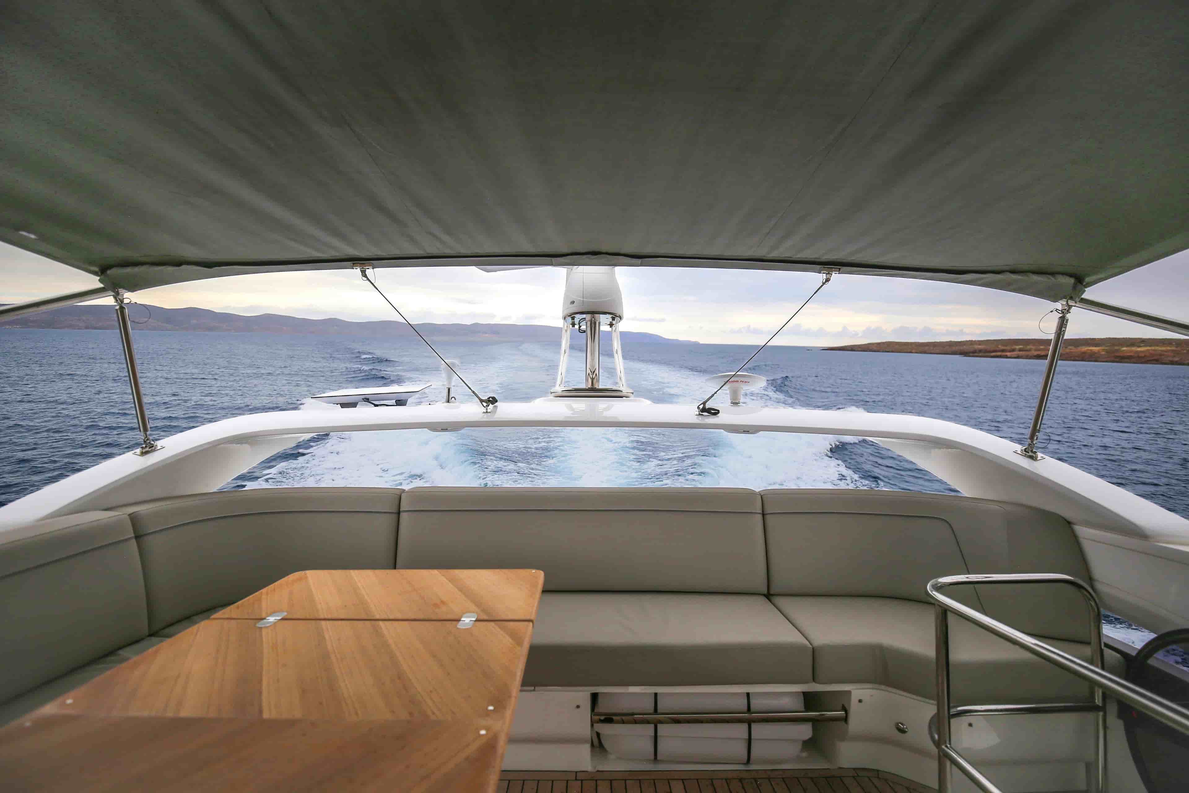 2025 Princess F55 - View 14