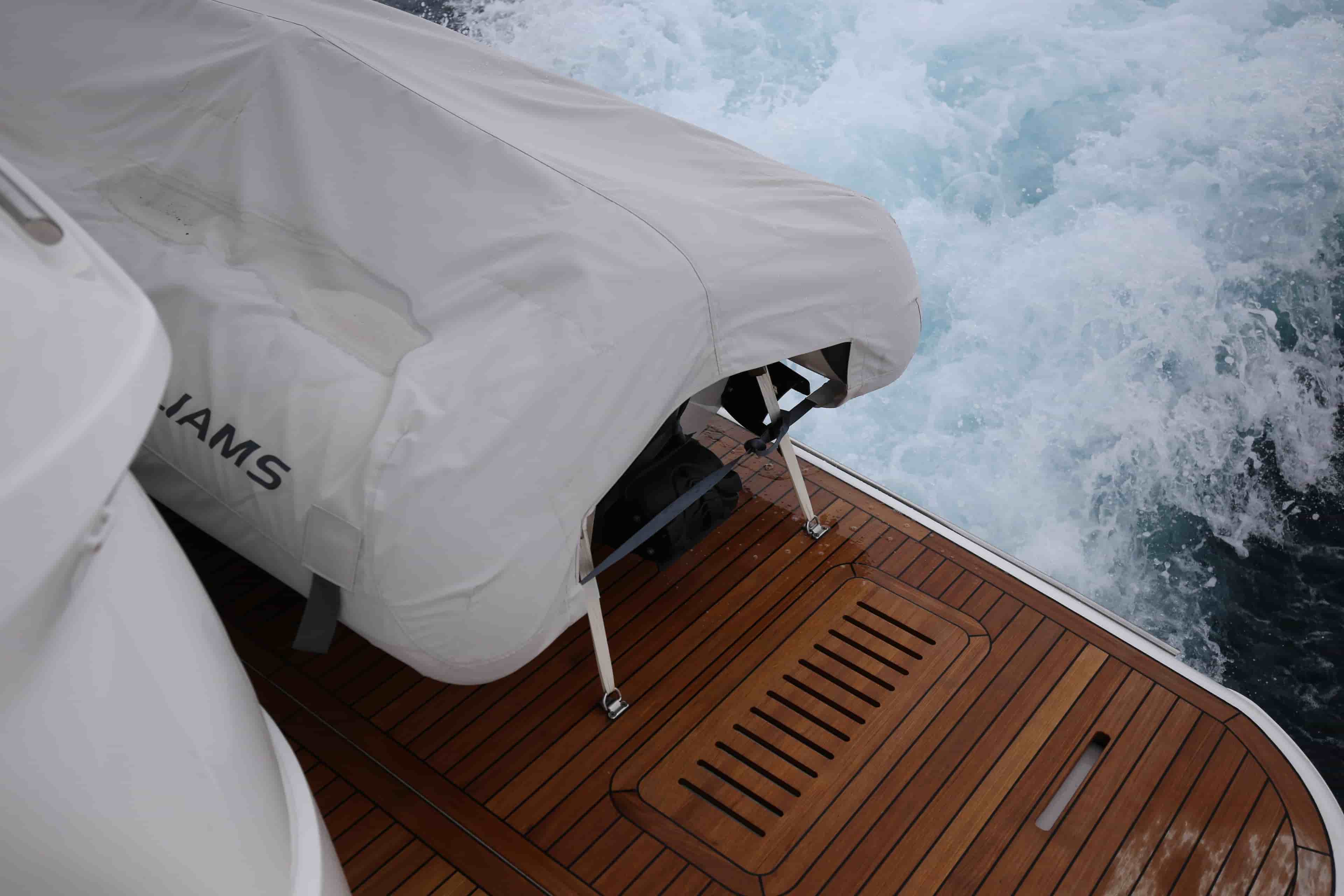 2025 Princess F55 - View 6