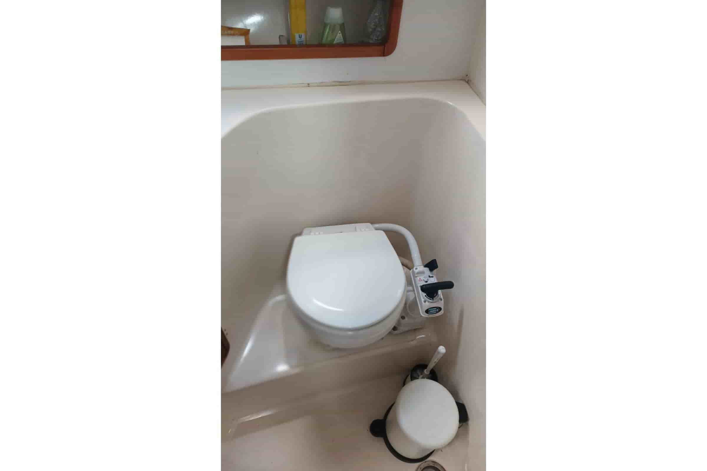 1997 Custom Lambro boats Bluewater 27 - View 16