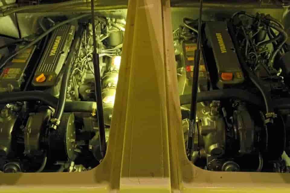 1997 Custom Lambro boats Bluewater 27 - View 17