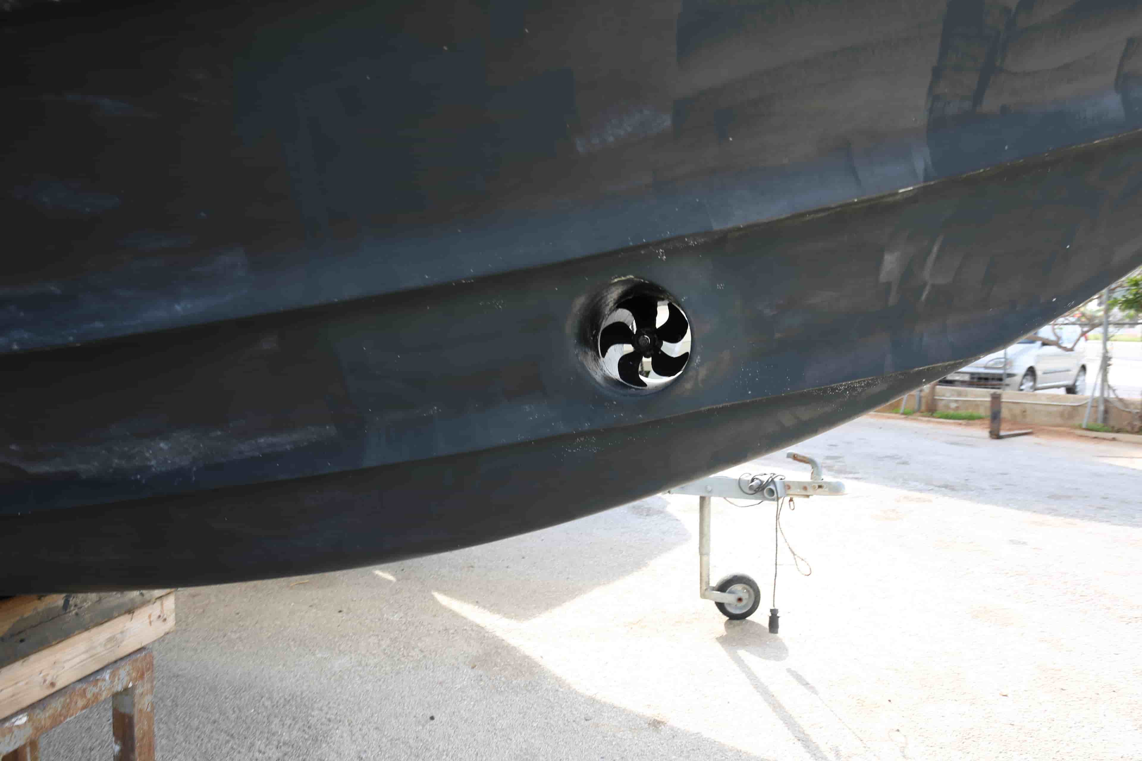 1997 Custom Lambro boats Bluewater 27 - View 23