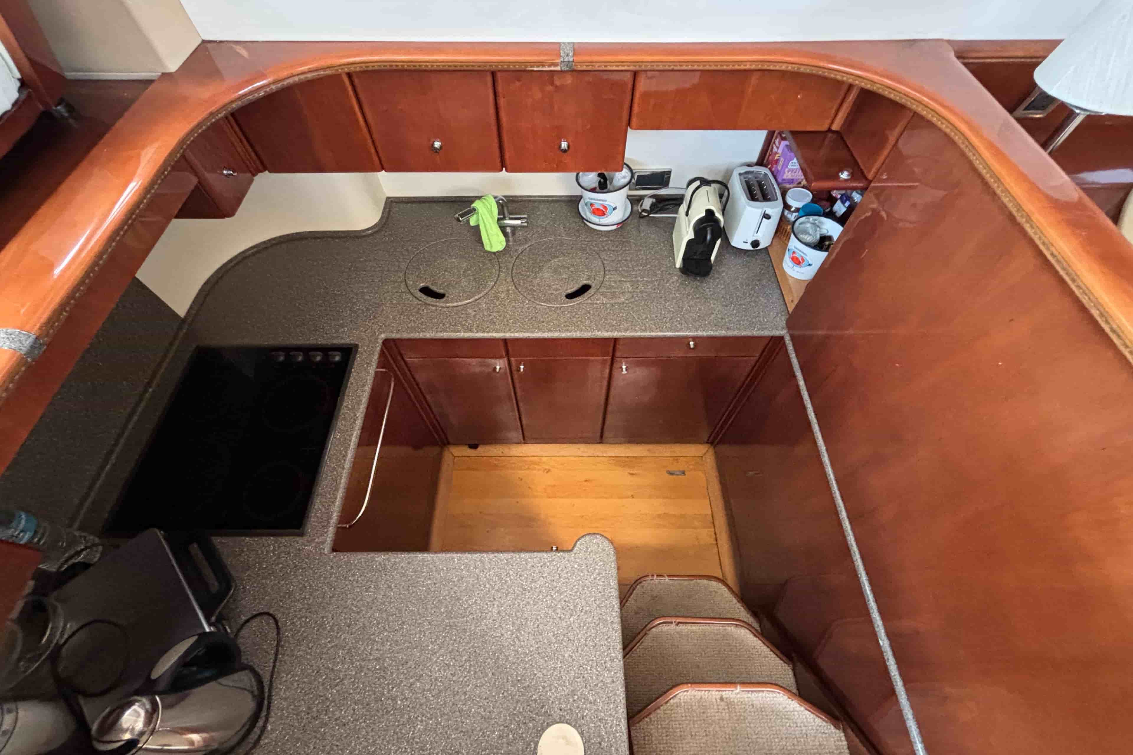 2000 Princess 56 - View 15