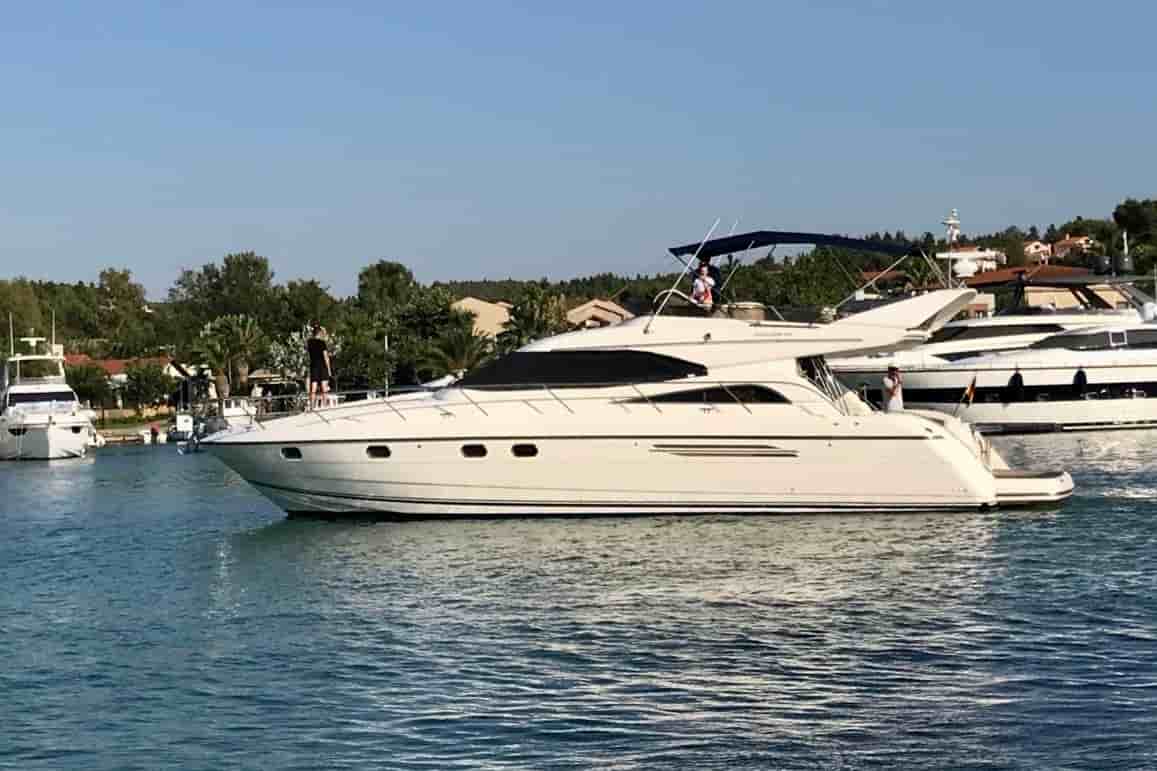 2000 Princess 56 - View 2