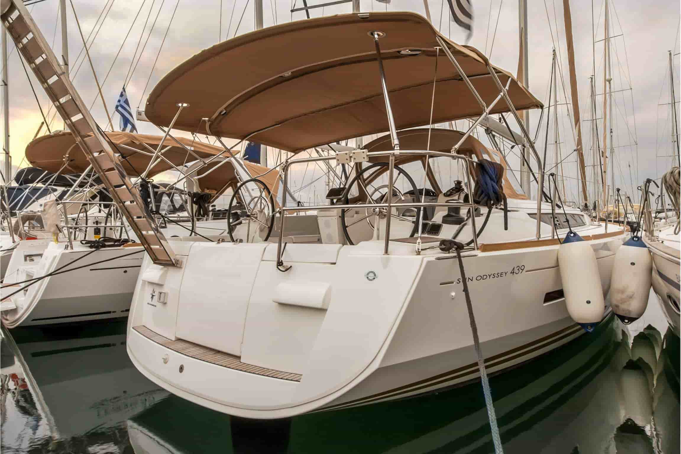 2013 Jeanneau Sun Odyssey 439 - View 1