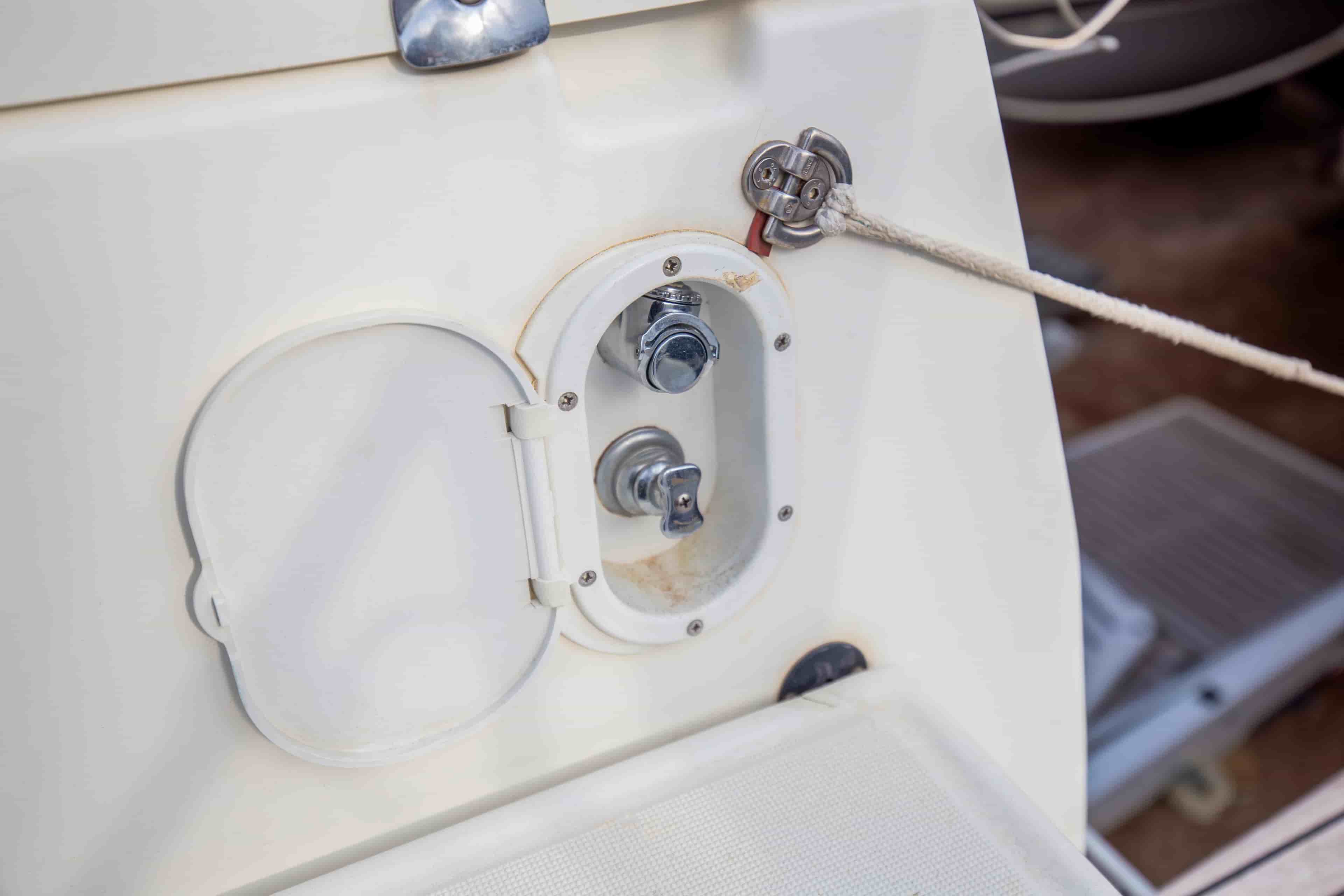 2013 Jeanneau Sun Odyssey 439 - View 14