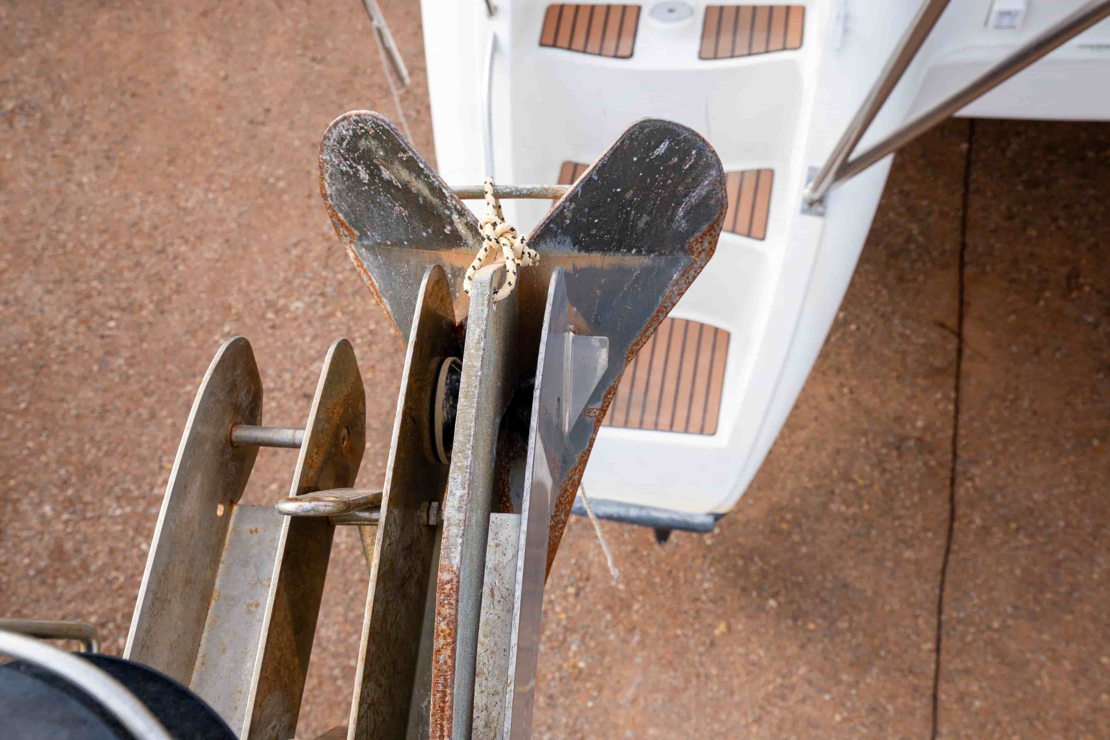 2013 Jeanneau Sun Odyssey 439 - View 20