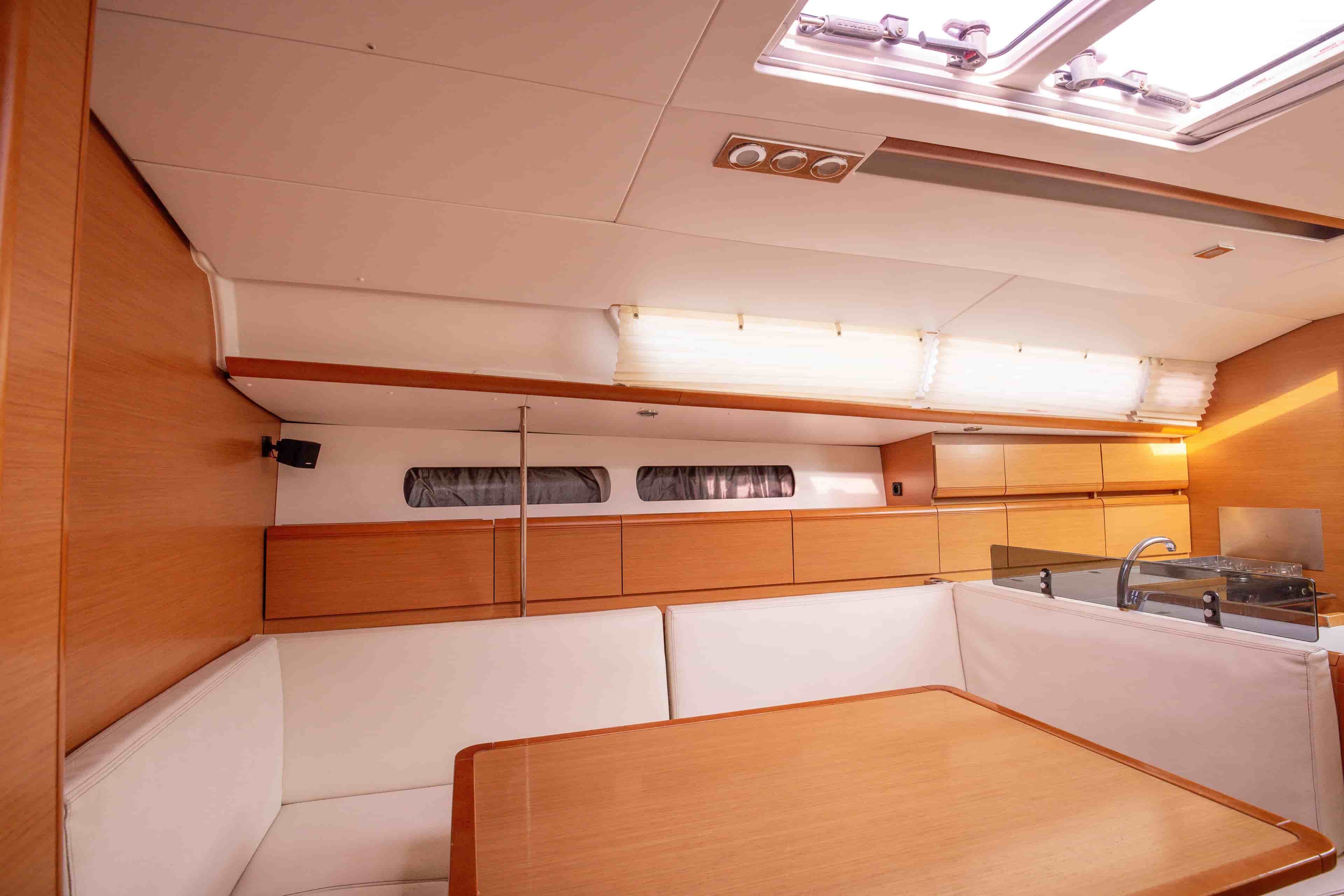 2013 Jeanneau Sun Odyssey 439 - View 22