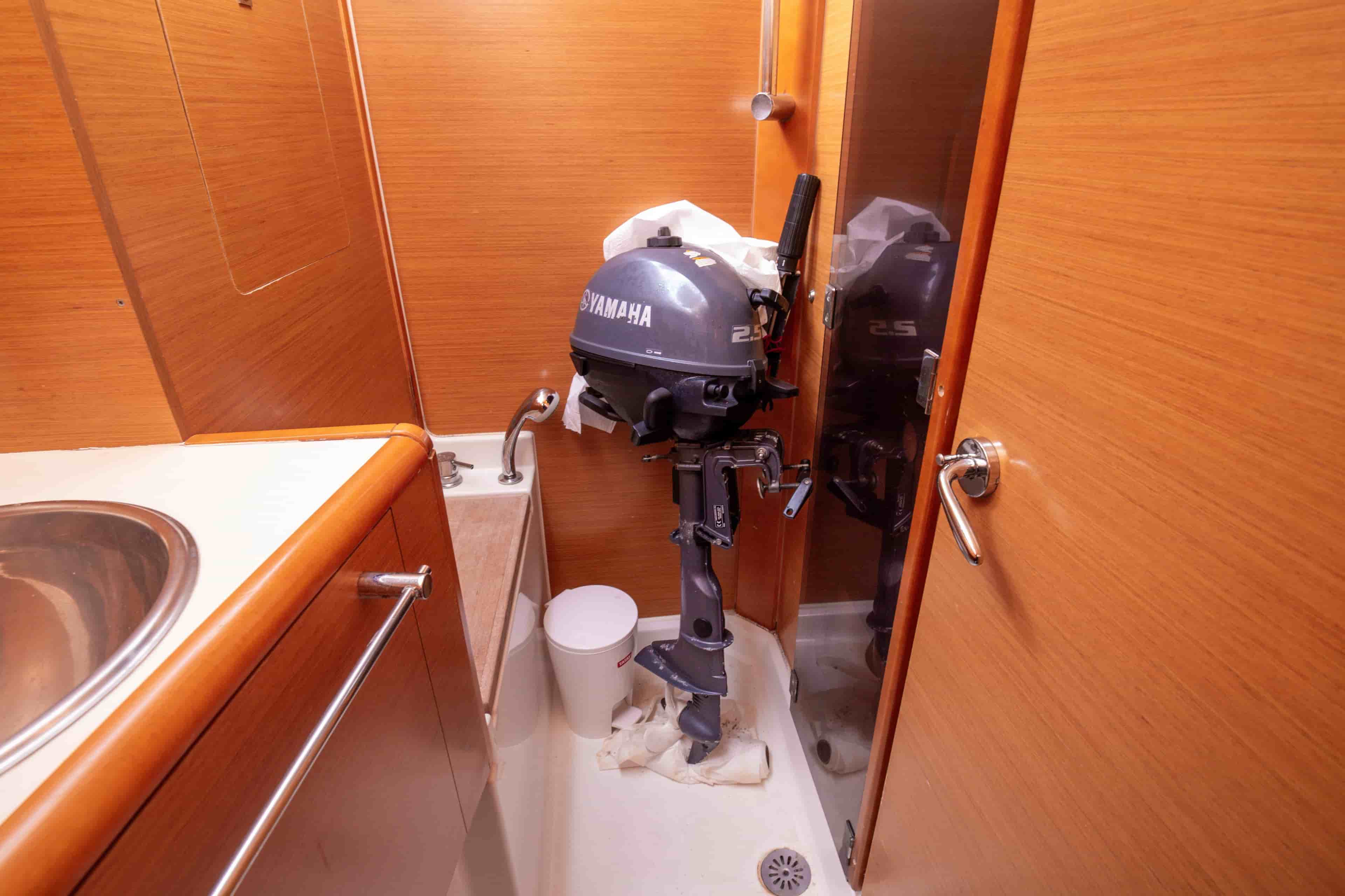 2013 Jeanneau Sun Odyssey 439 - View 29