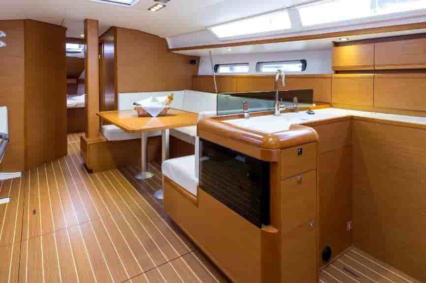 2013 Jeanneau Sun Odyssey 439 - View 30