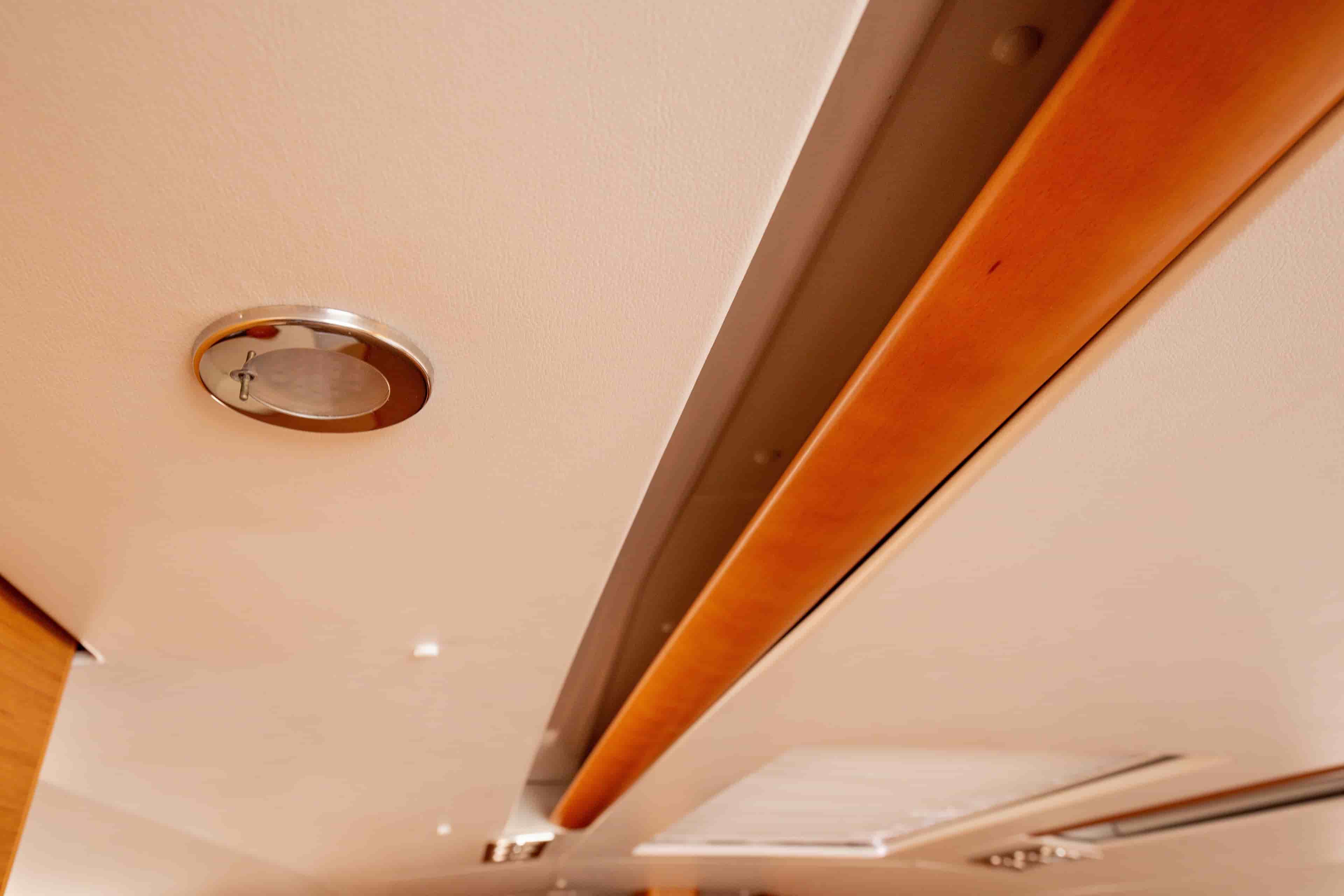 2013 Jeanneau Sun Odyssey 439 - View 41