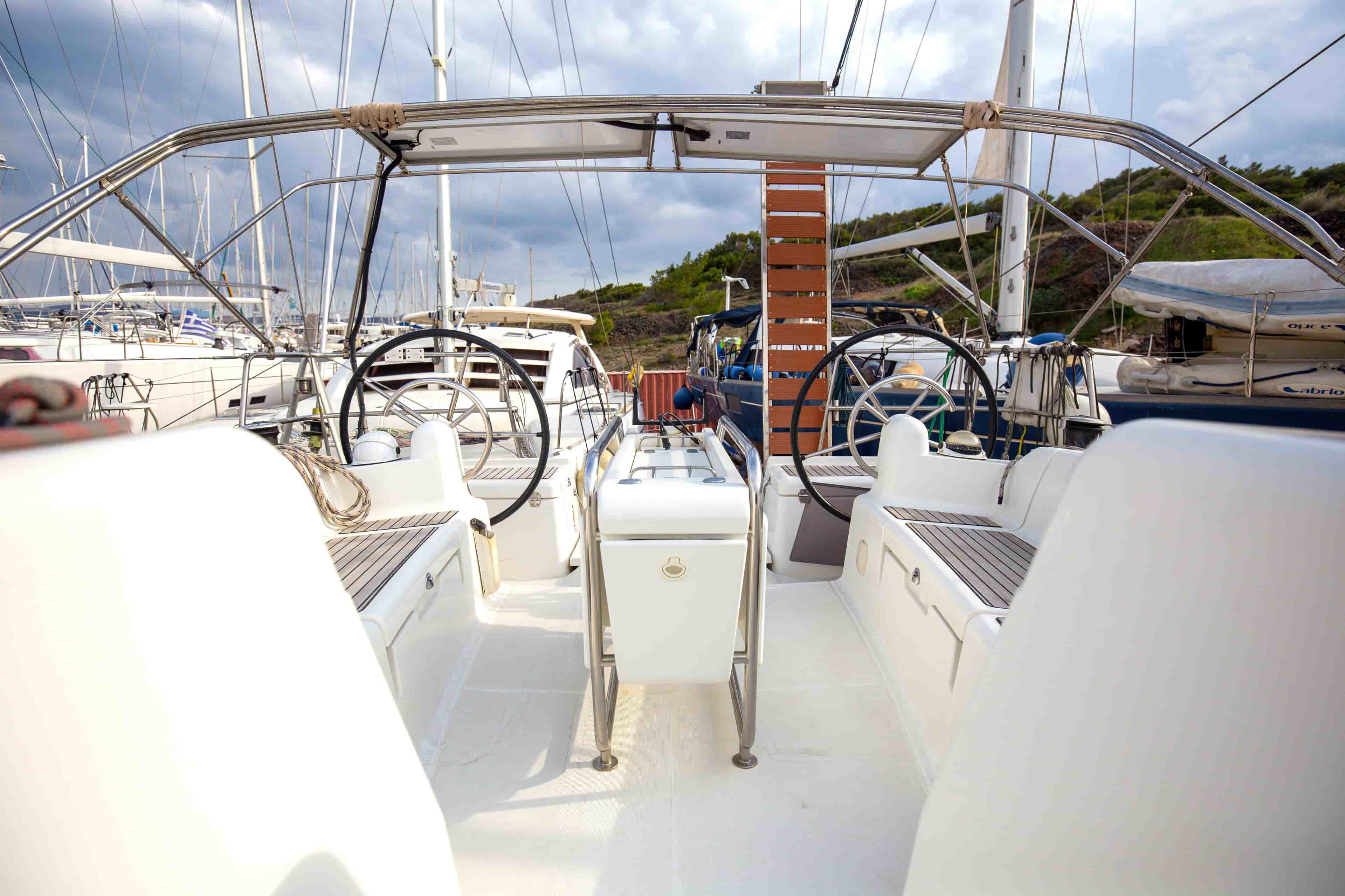 2013 Jeanneau Sun Odyssey 439 - View 5
