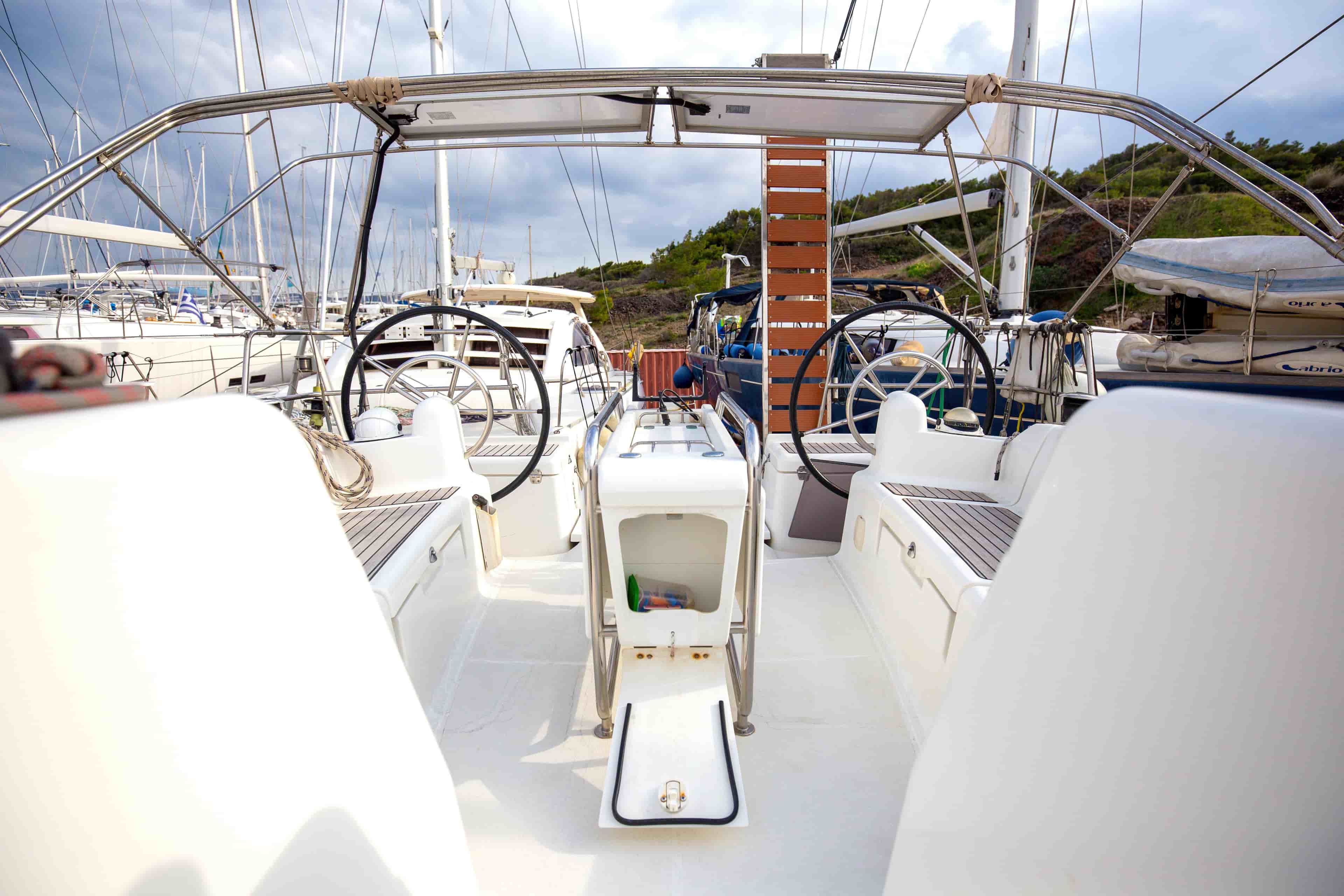 2013 Jeanneau Sun Odyssey 439 - View 6