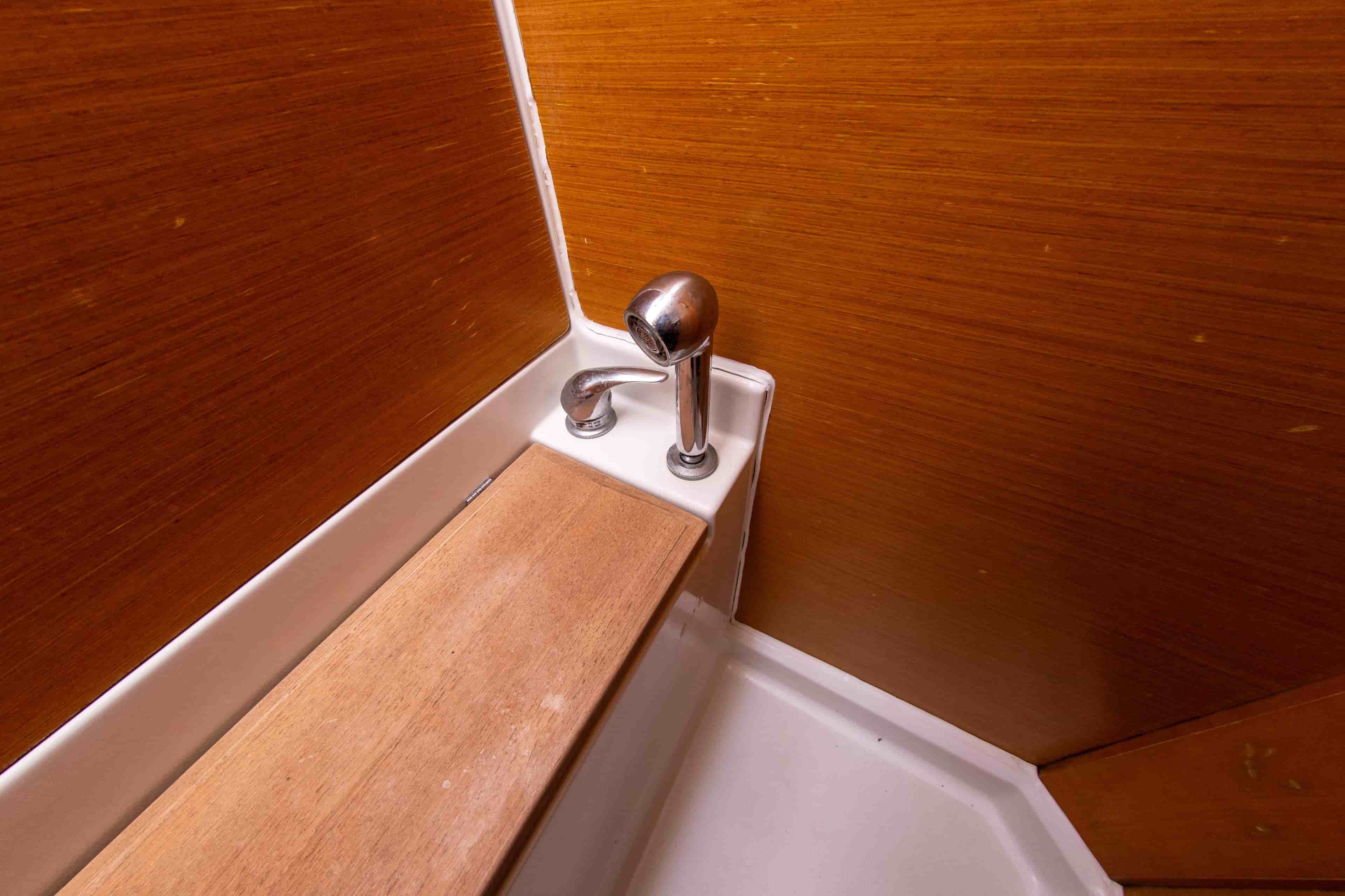 2012 Jeanneau Sun Odyssey 439 - View 18