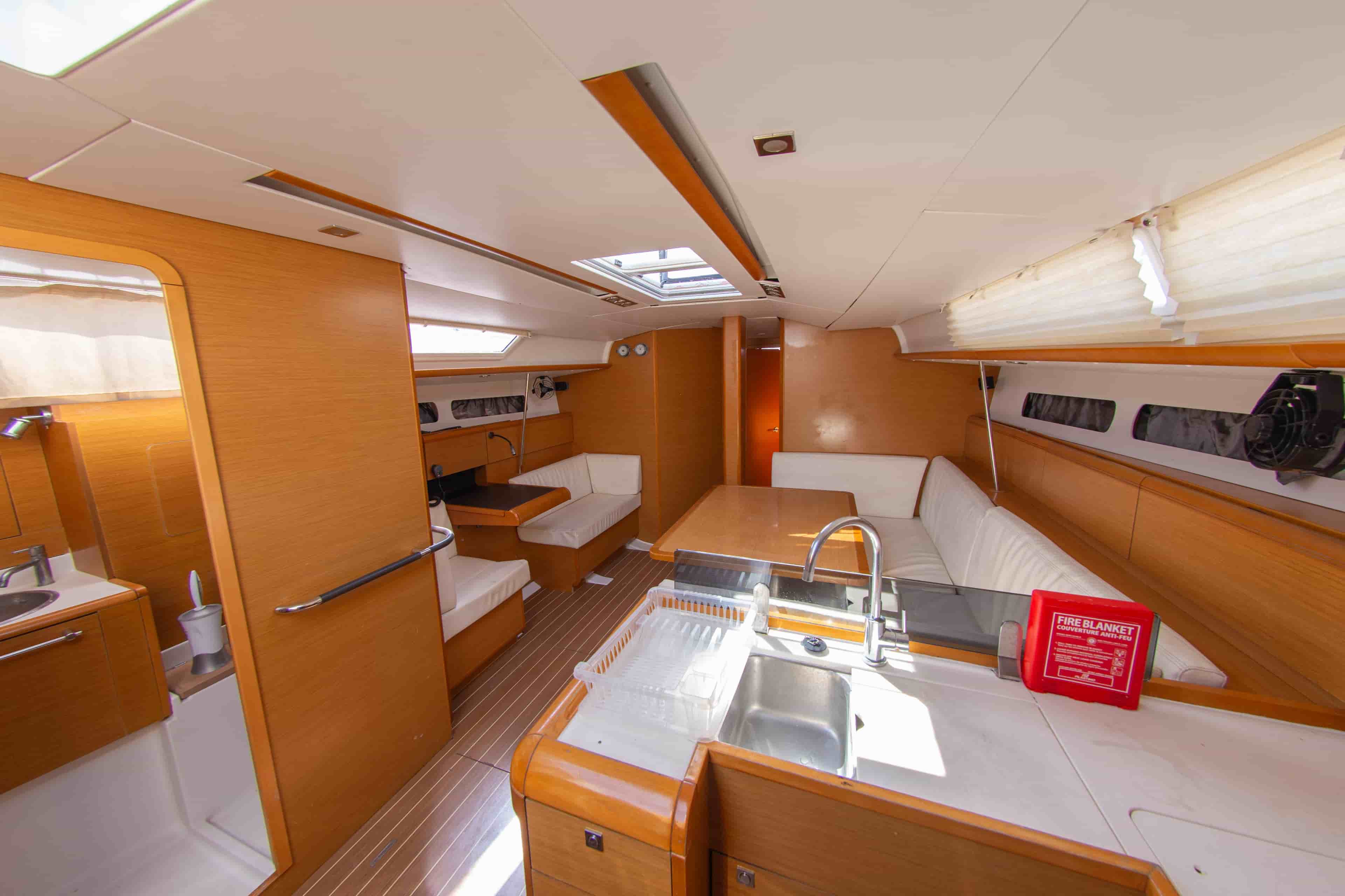 2012 Jeanneau Sun Odyssey 439 - View 23