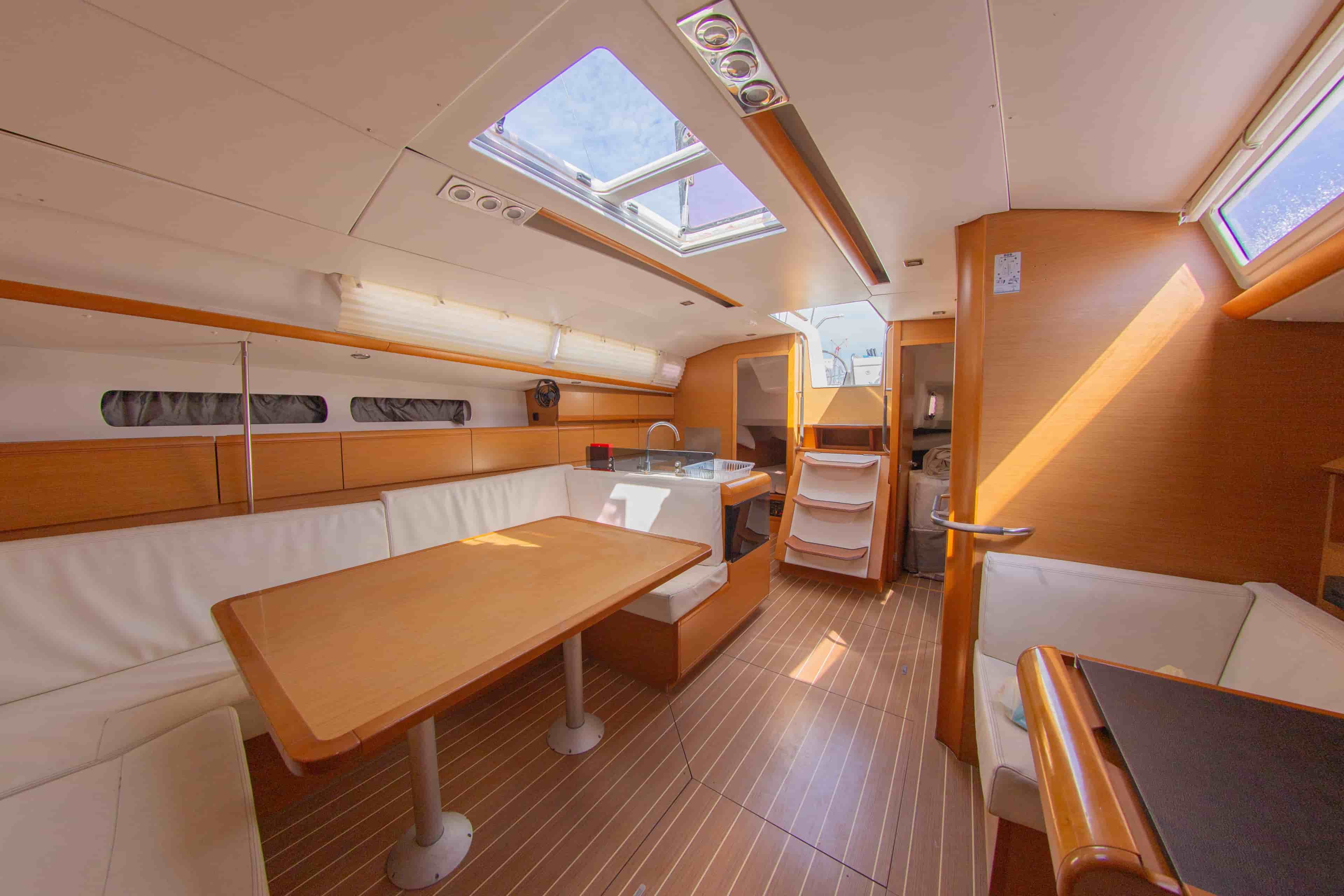 2012 Jeanneau Sun Odyssey 439 - View 24