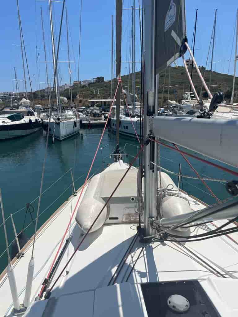 2012 Jeanneau Sun Odyssey 439 - View 4