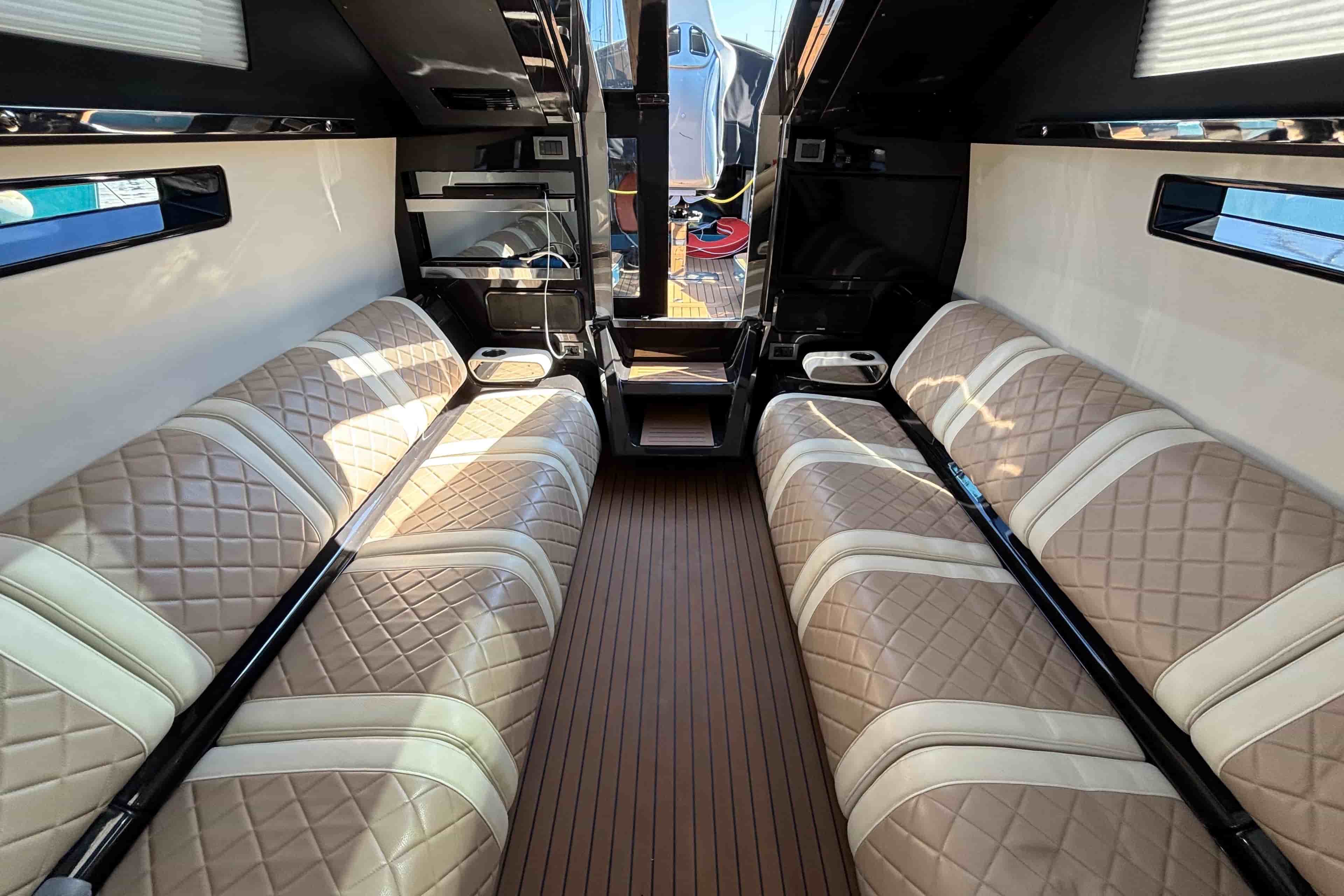 2019 Argo Navis Limo Tender 39 - View 9