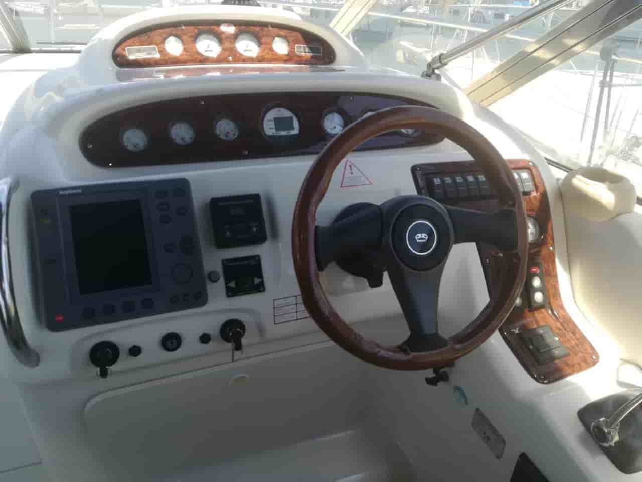 2000 Cranchi Endurance 39 - View 3
