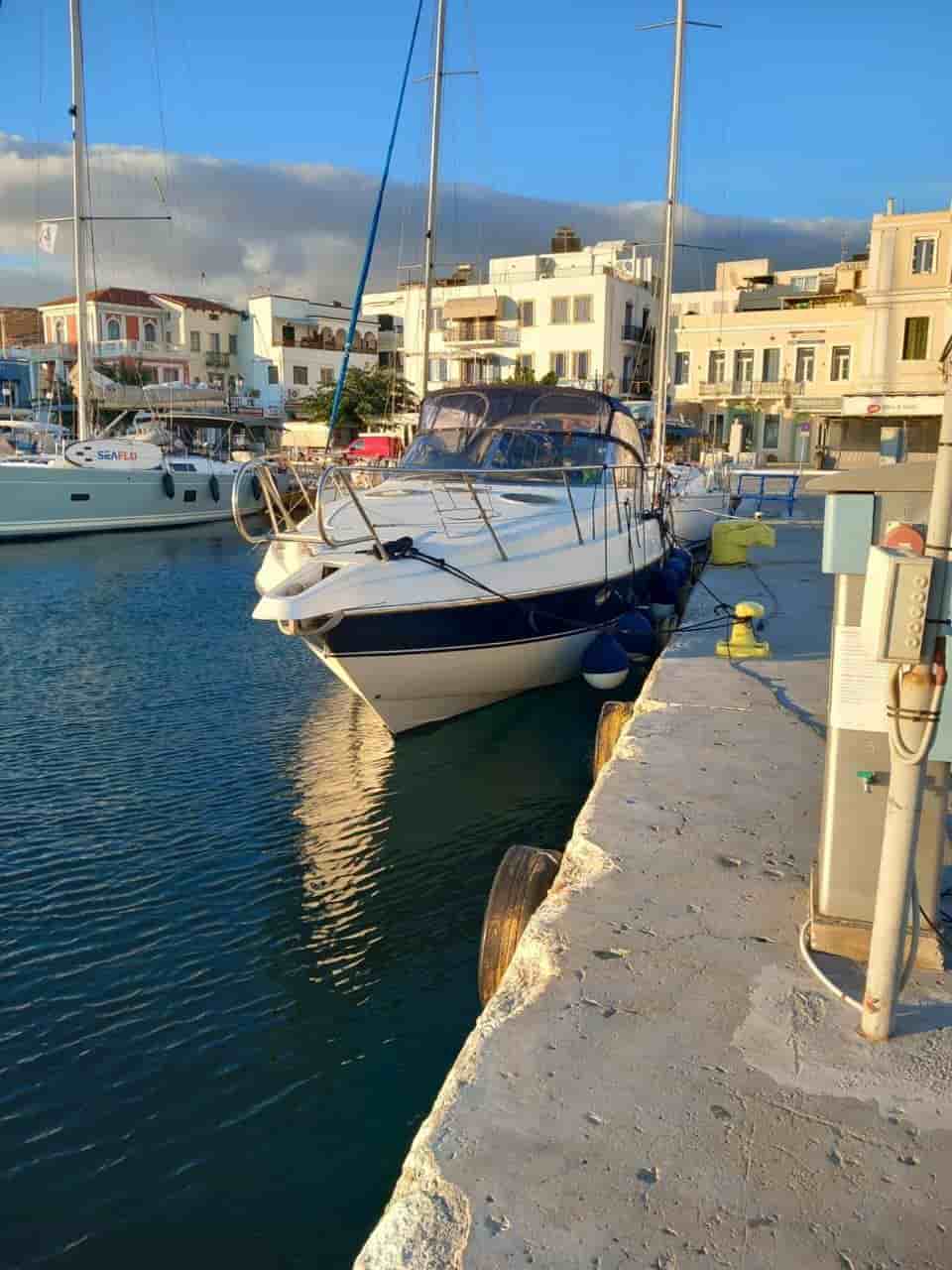 2000 Cranchi Endurance 39 - View 8