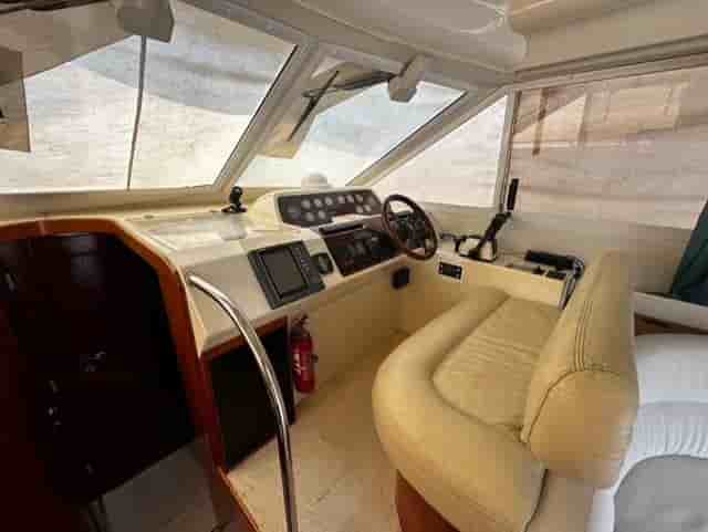 1997 Fairline Phantom 37 - View 10