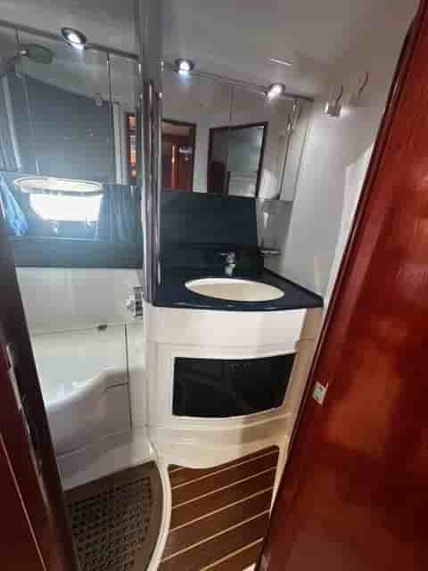 1997 Fairline Phantom 37 - View 17