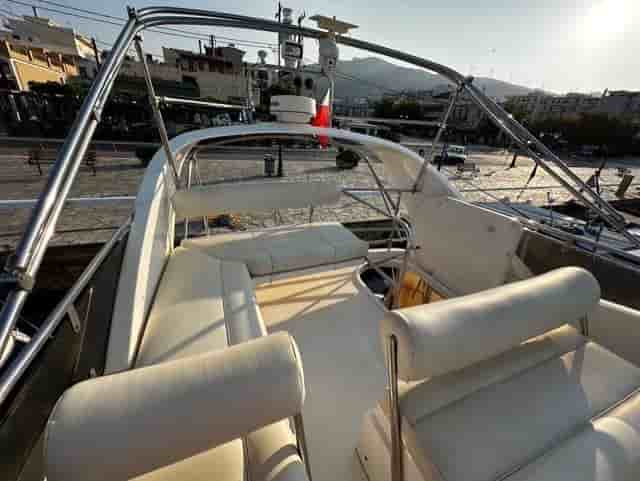 1997 Fairline Phantom 37 - View 5