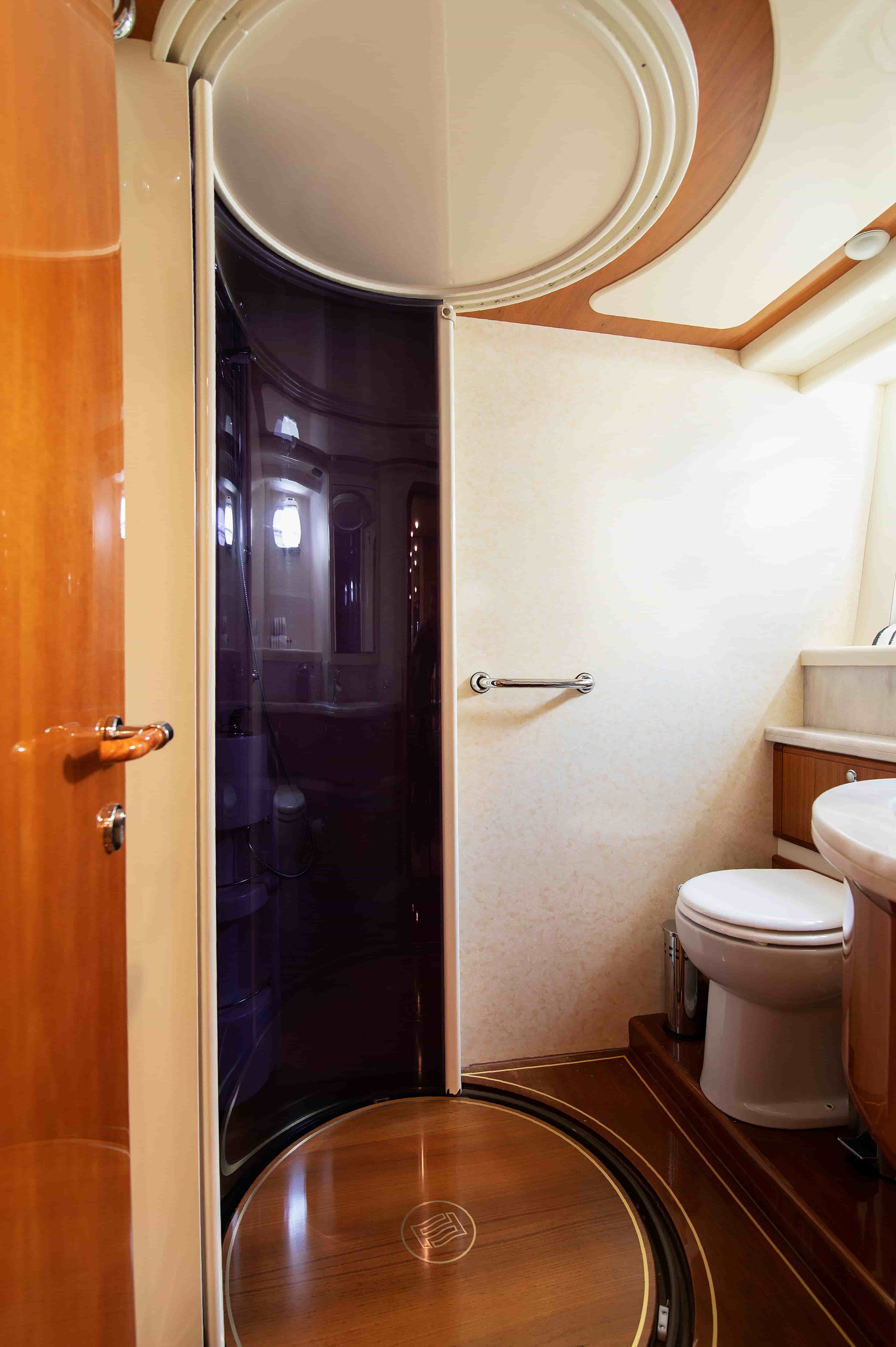 2003 Ferretti Yachts 760 - View 26