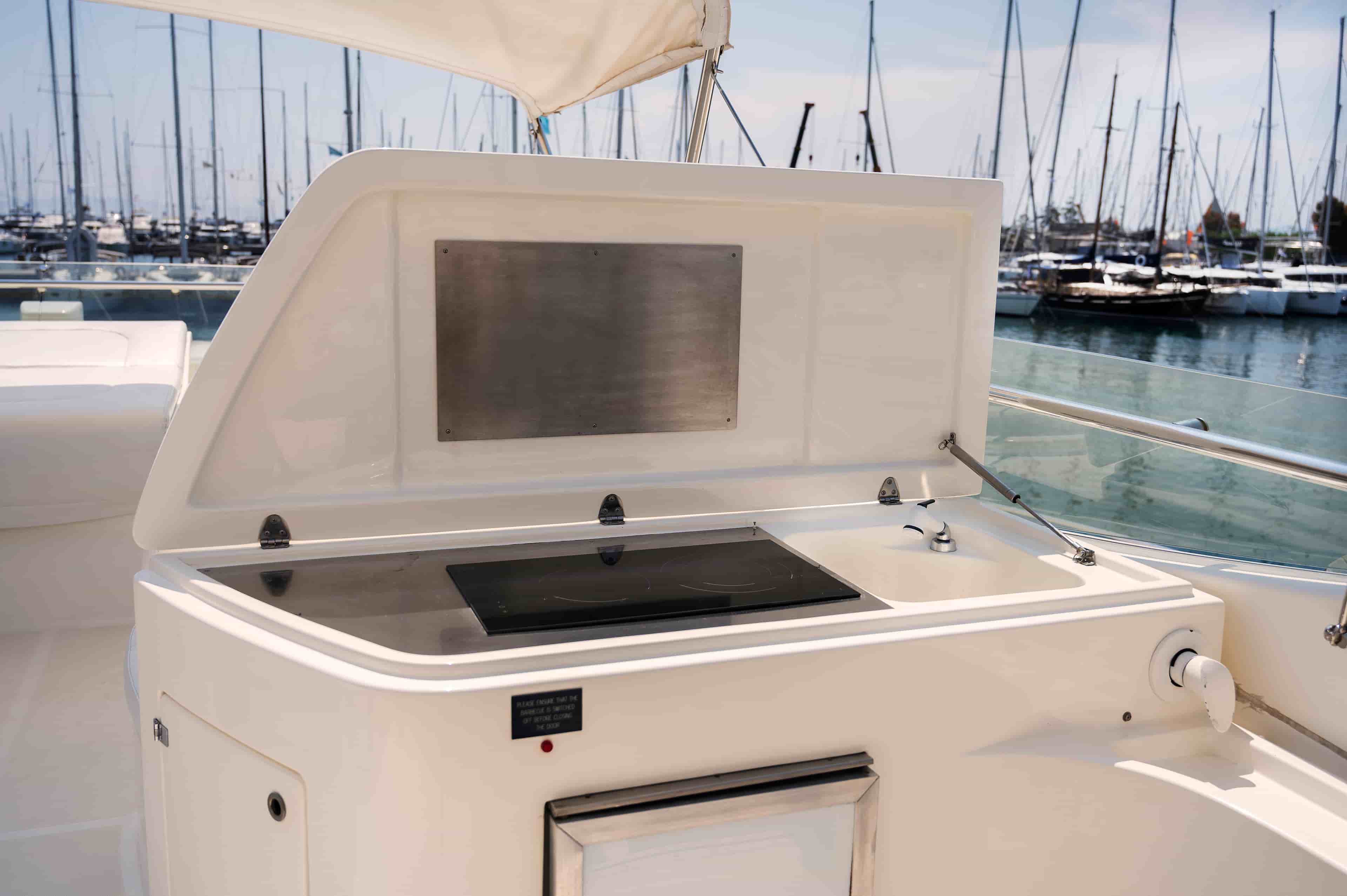 2003 Ferretti Yachts 760 - View 35