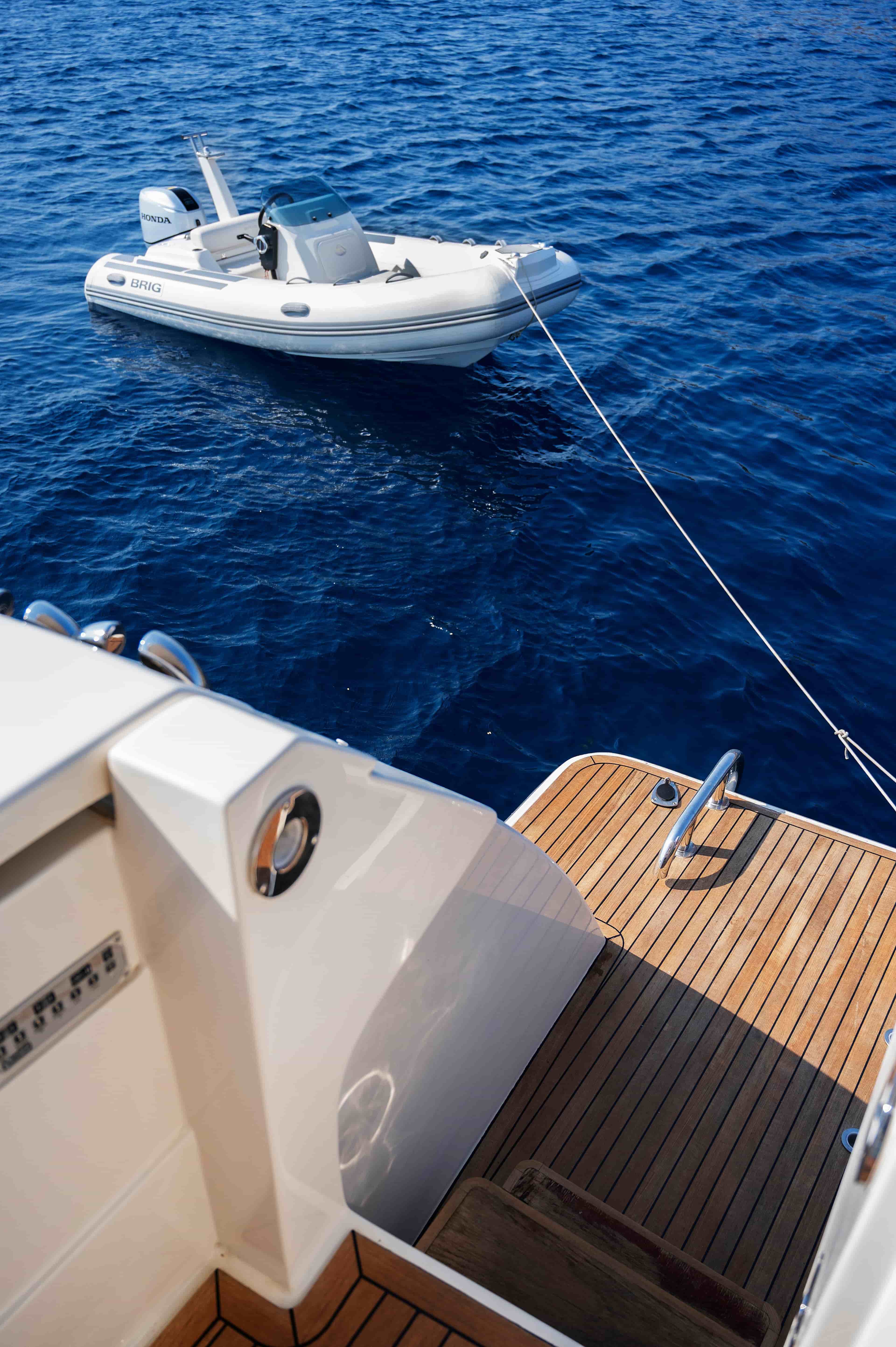 2003 Ferretti Yachts 760 - View 7