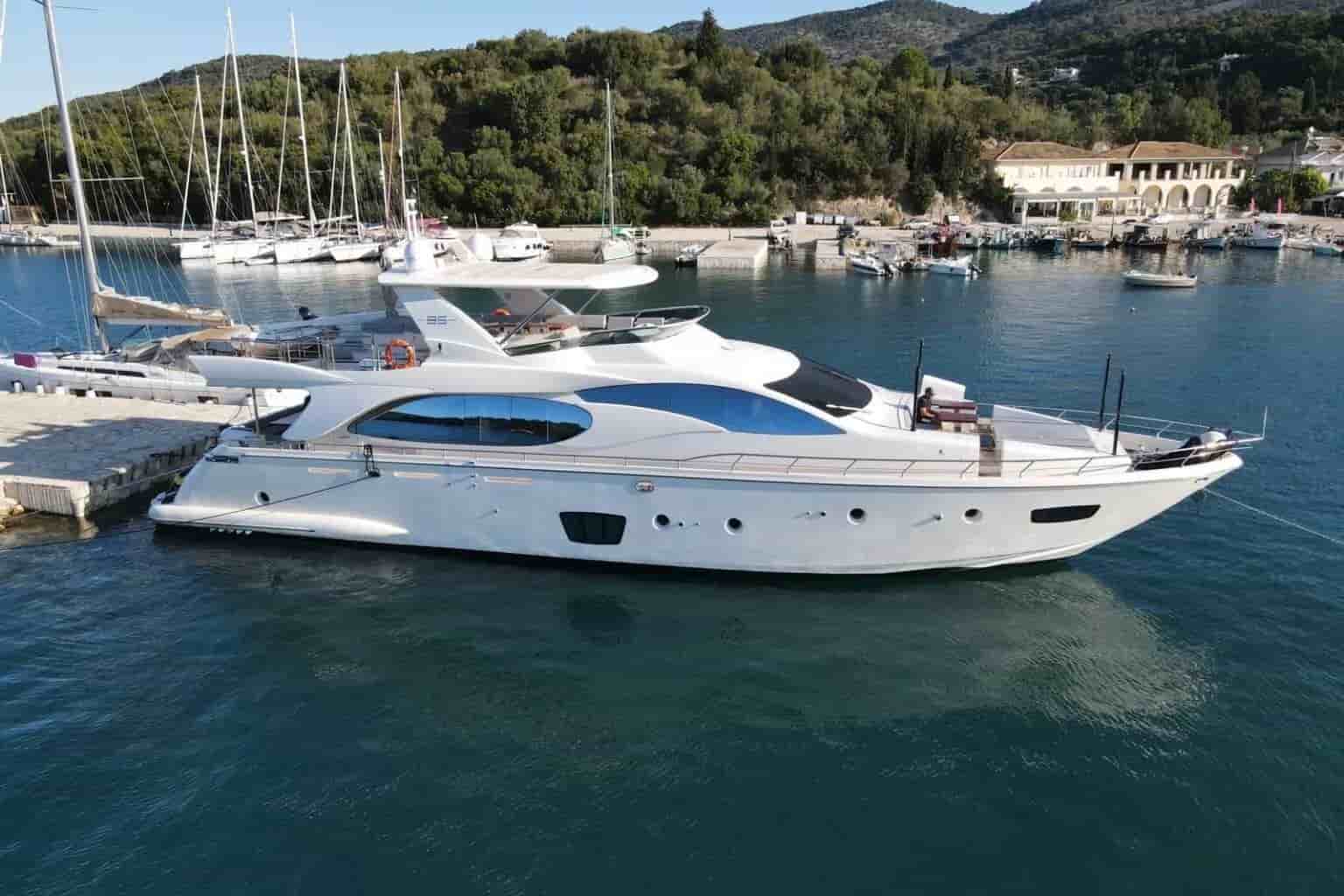 2006 Azimut 85F - View 1